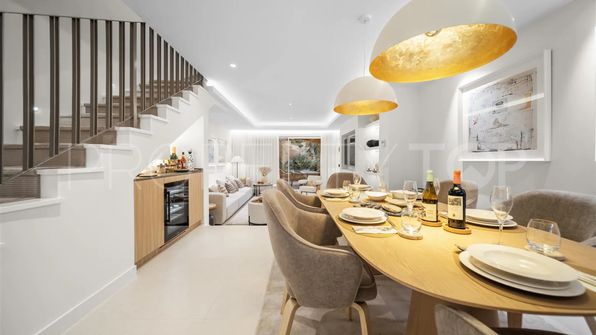 Nueva Andalucia, adosado de 3 dormitorios en venta