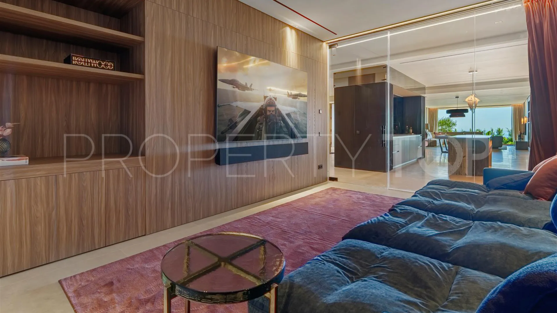 For sale villa in La Quinta with 8 bedrooms