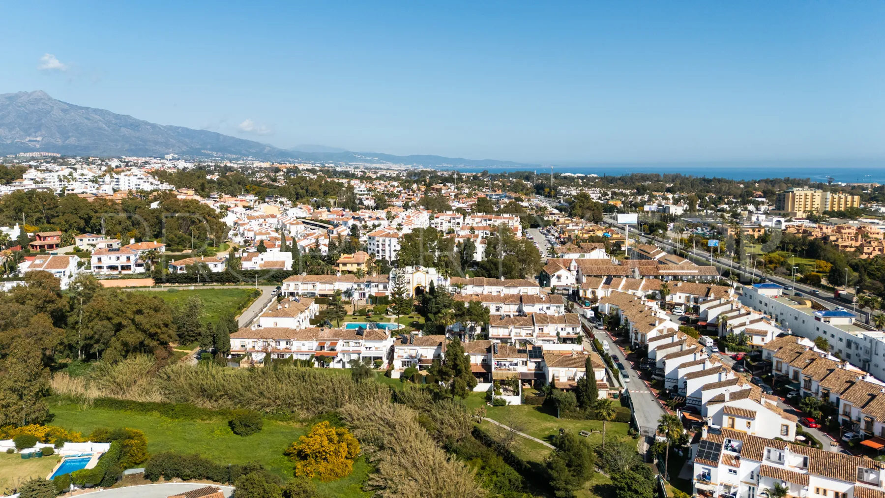 Comprar adosado en El Campanario de 4 dormitorios