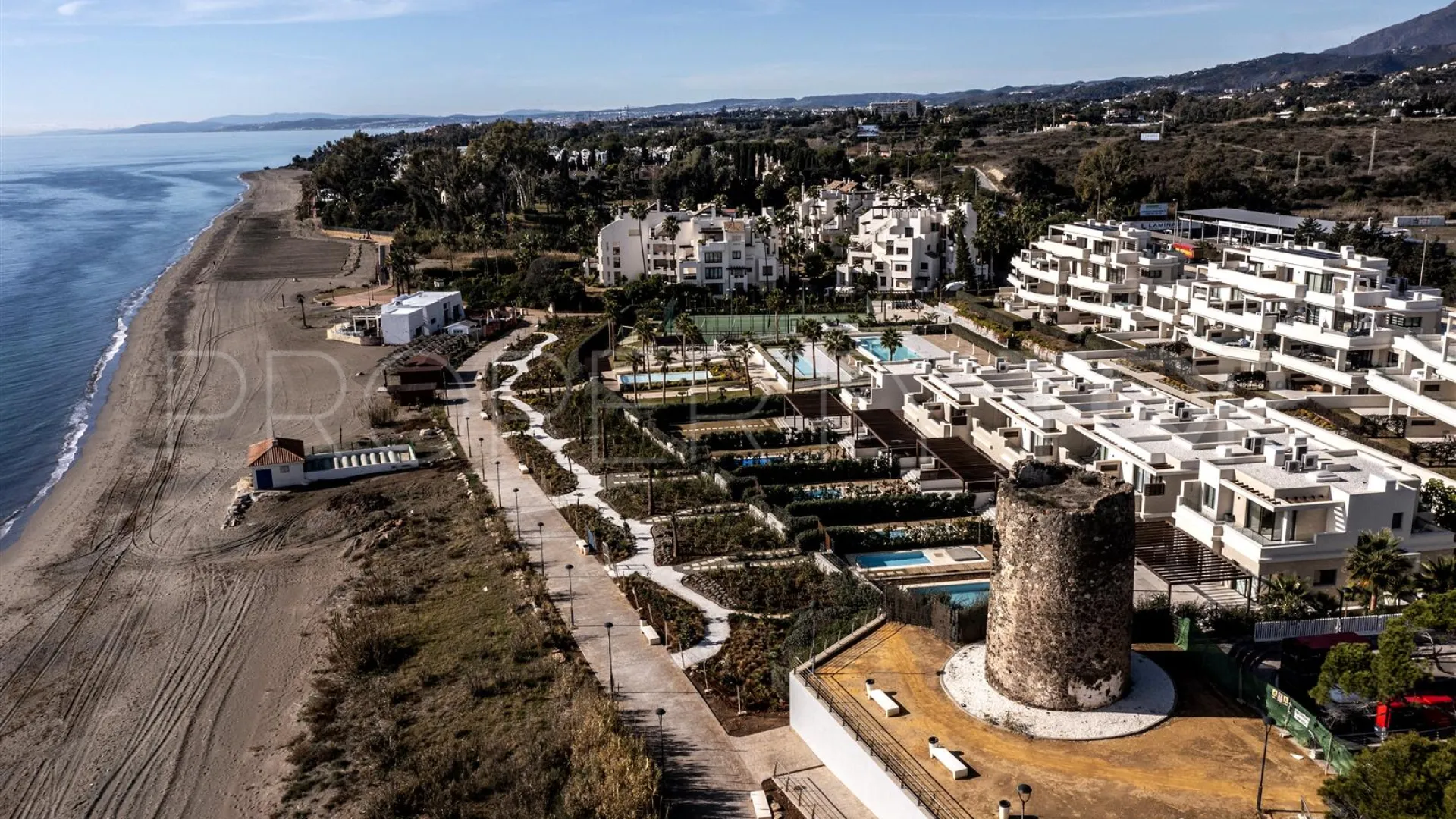 Villa in Estepona East for sale