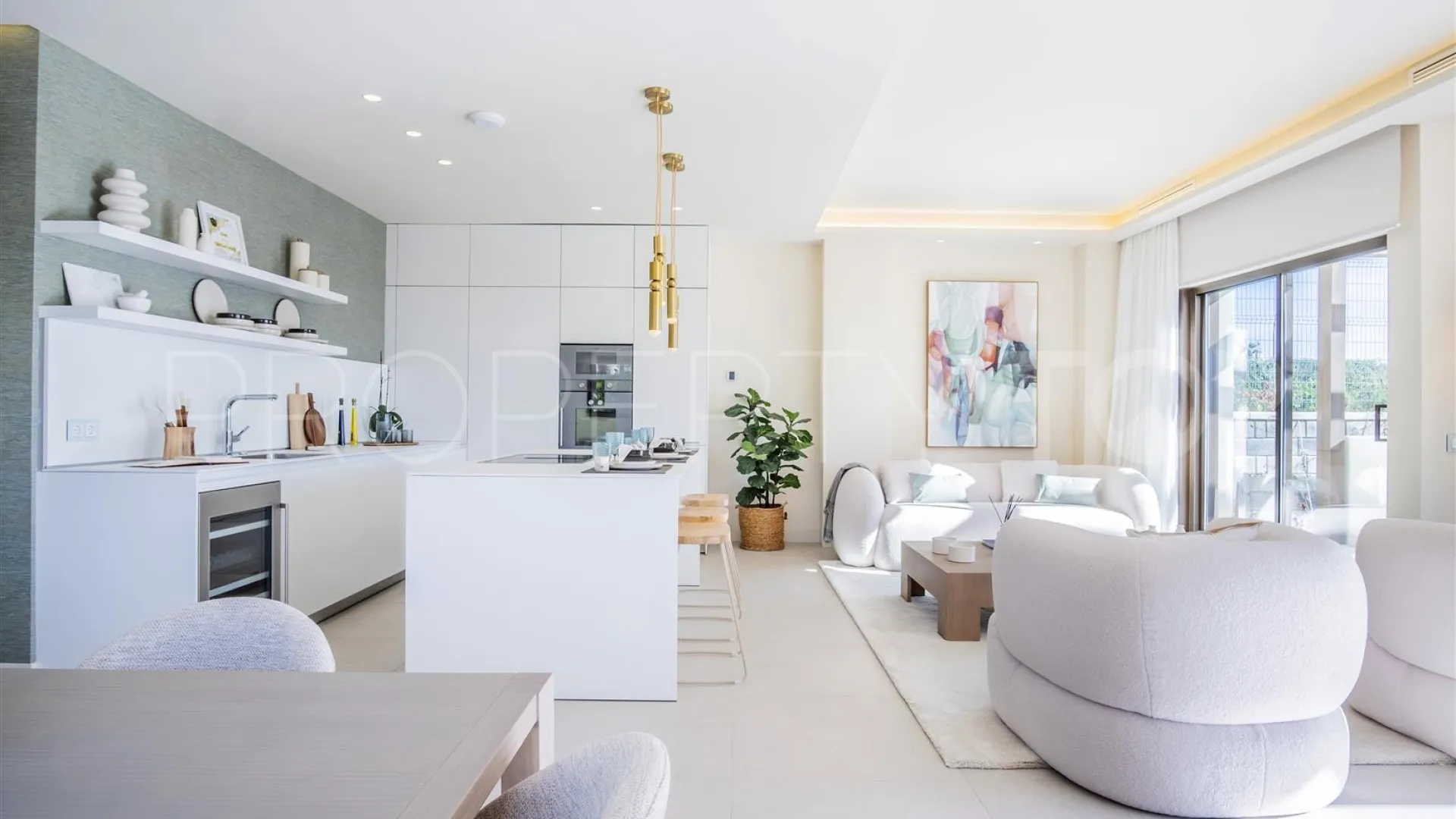Villa in Estepona East for sale