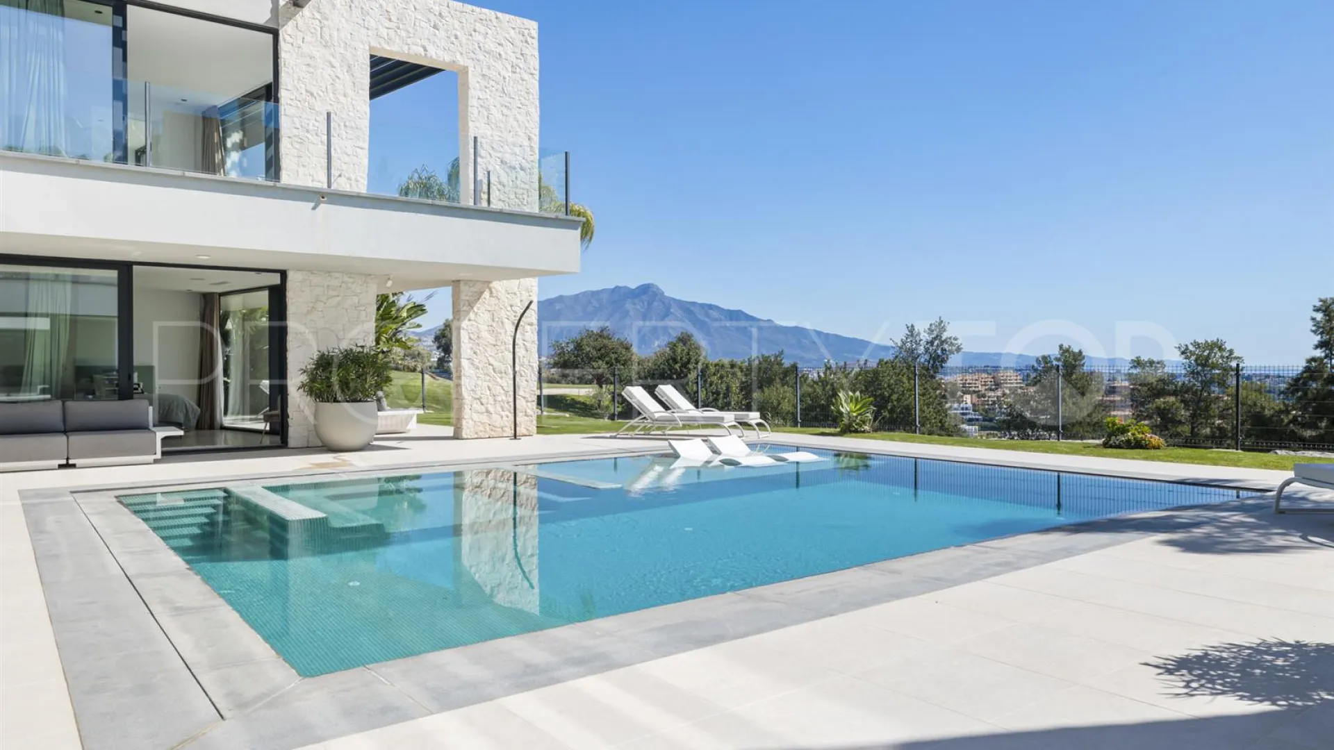 La Alqueria, villa con 5 dormitorios en venta