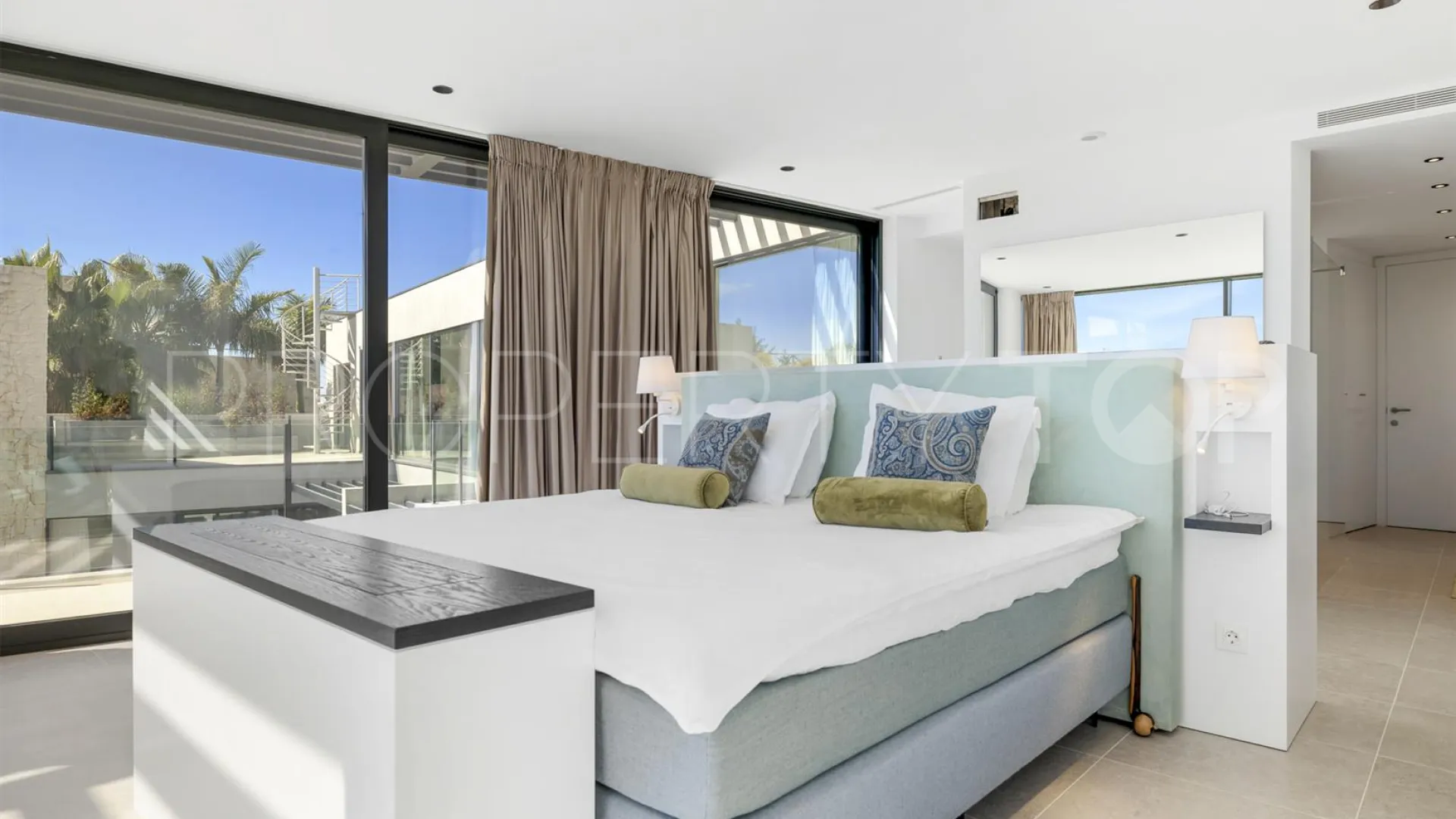 La Alqueria, villa con 5 dormitorios en venta