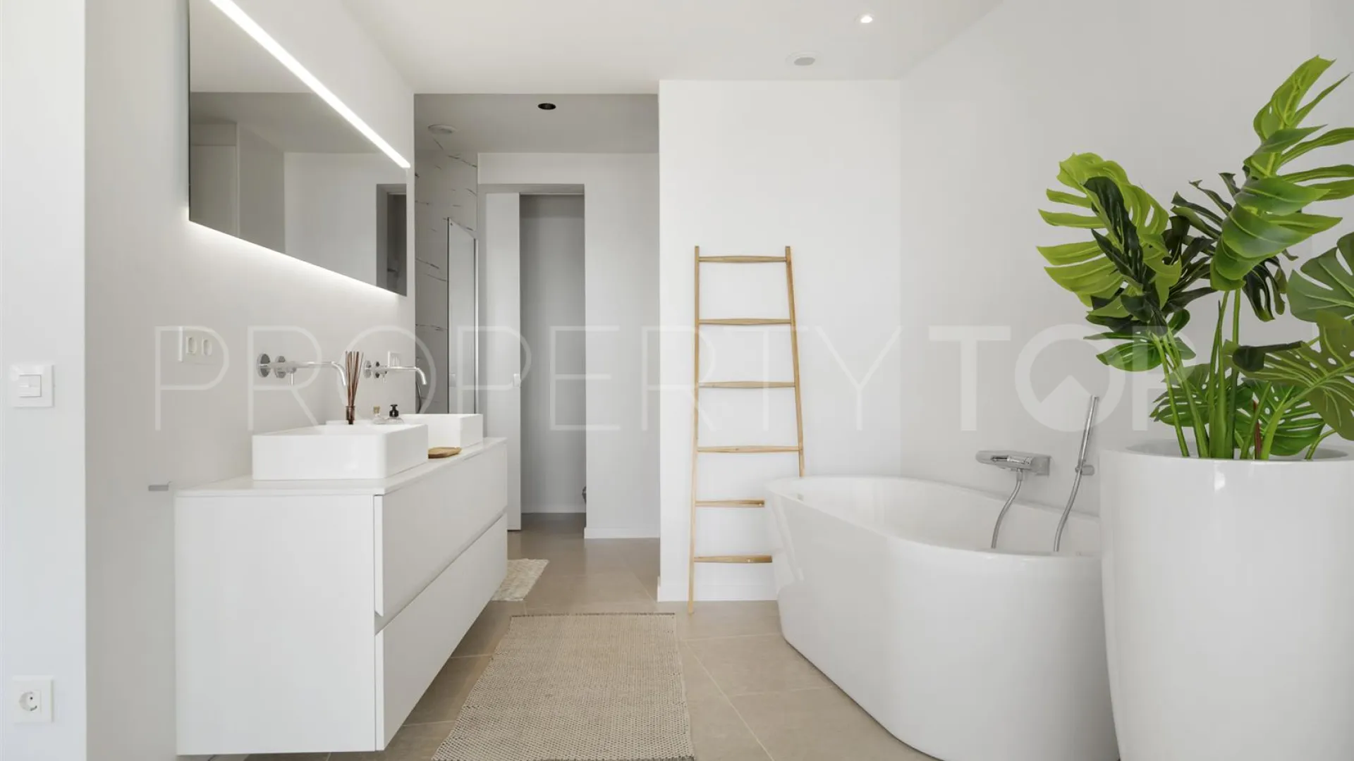 La Alqueria, villa con 5 dormitorios en venta