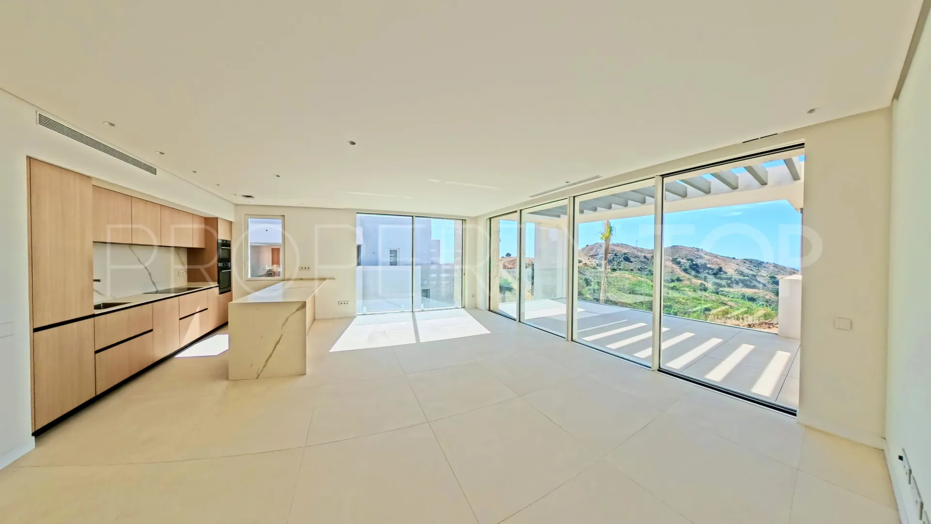 For sale La Mairena ground floor apartment