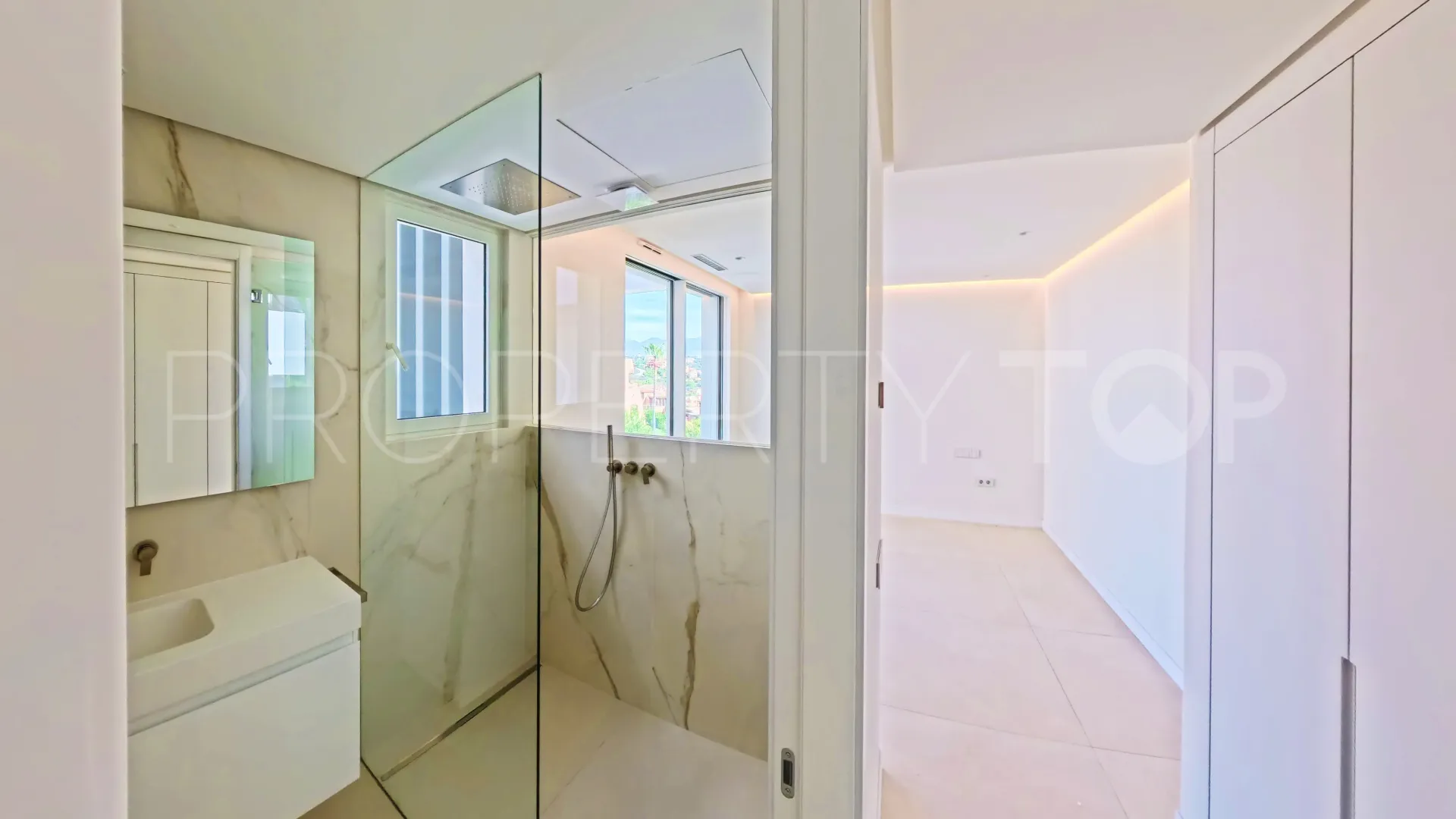For sale La Mairena ground floor apartment