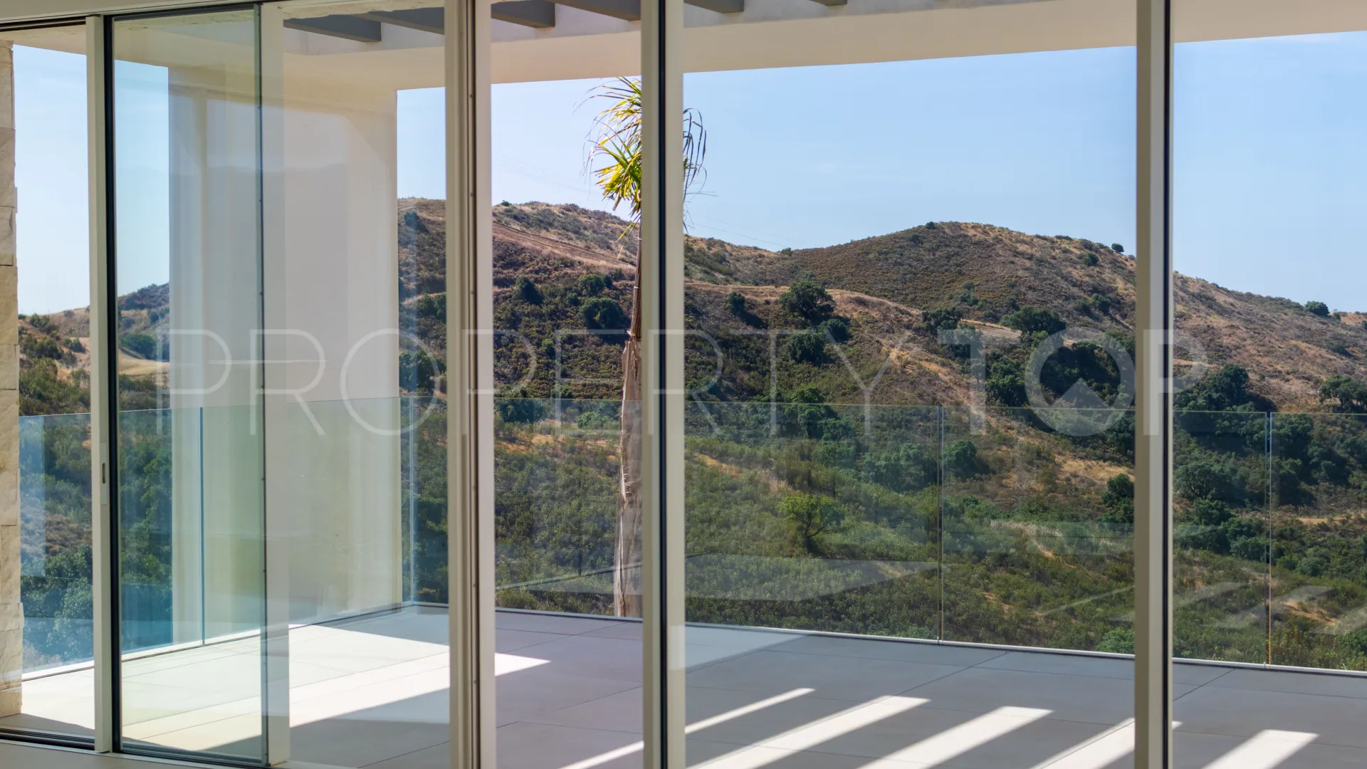 For sale La Mairena ground floor apartment