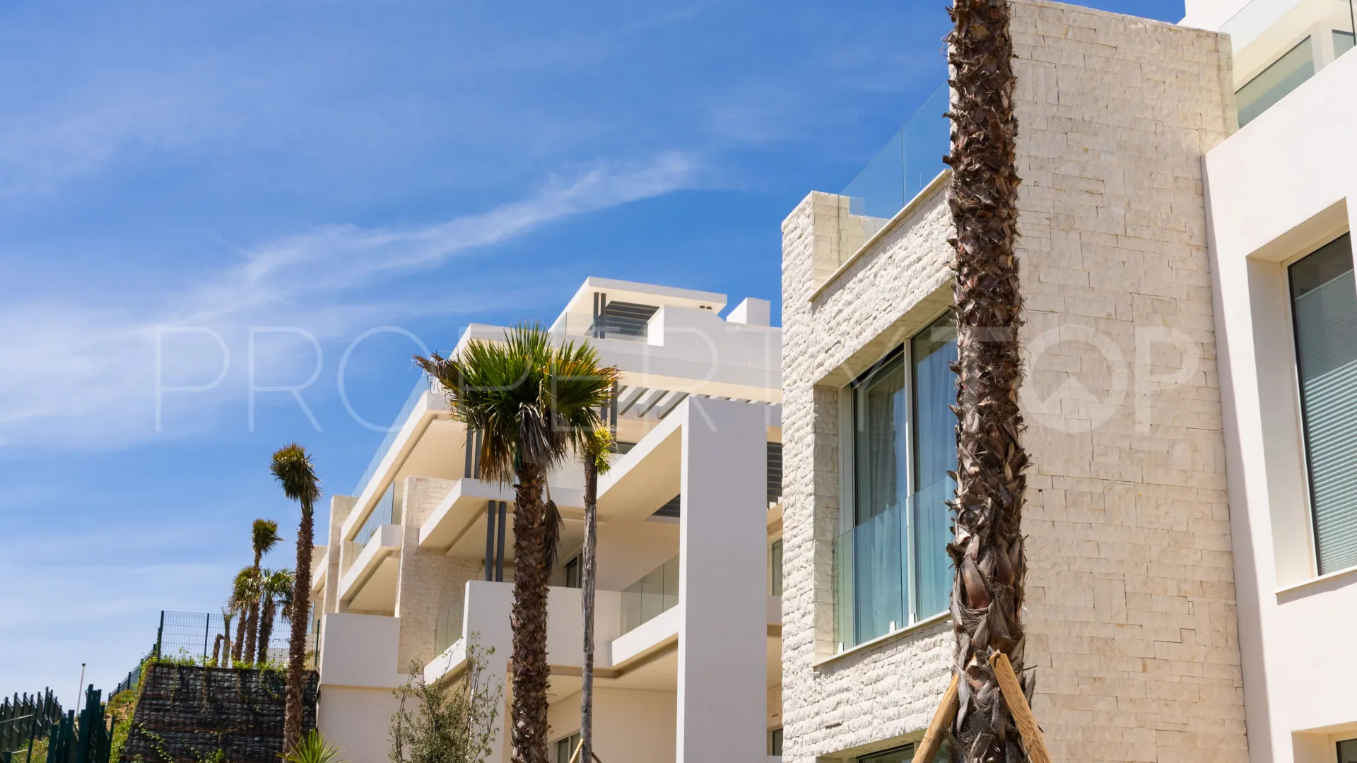For sale La Mairena ground floor apartment