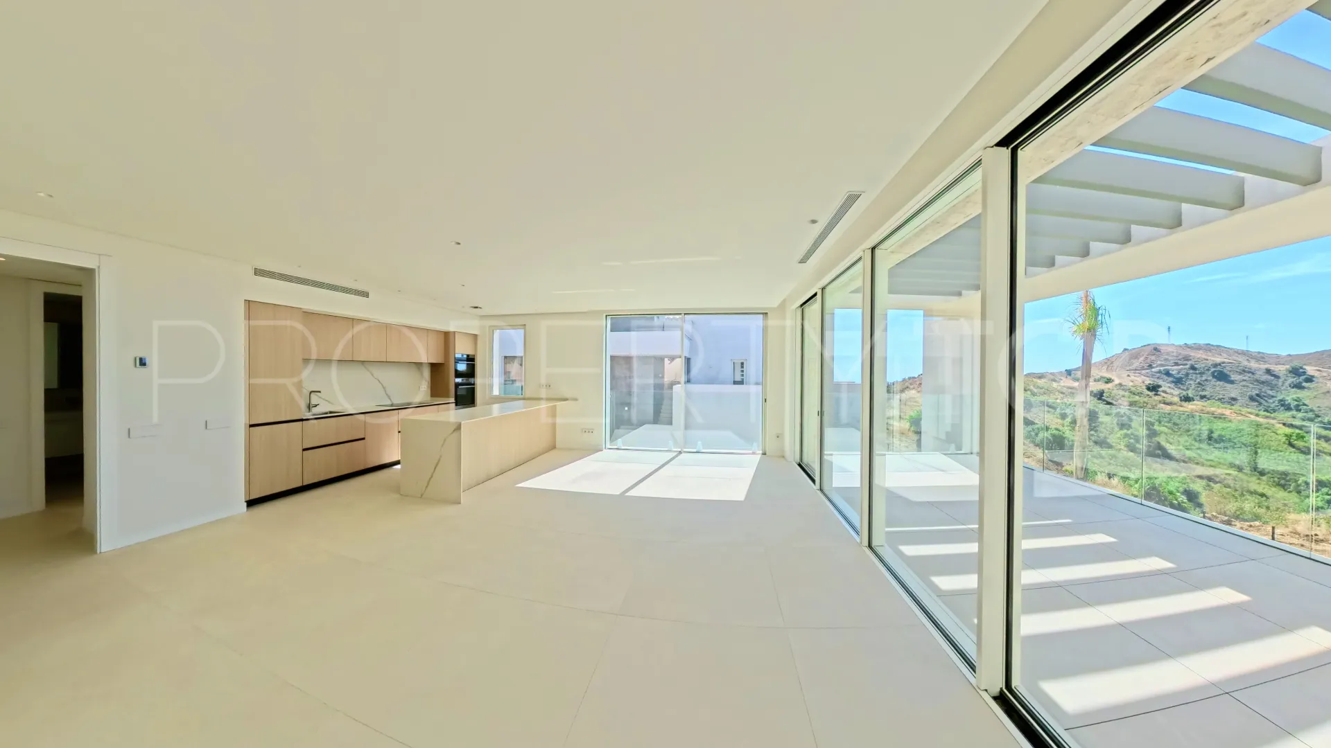 For sale La Mairena ground floor apartment