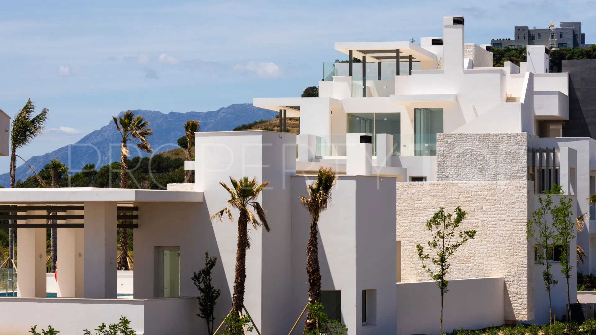 For sale La Mairena ground floor apartment