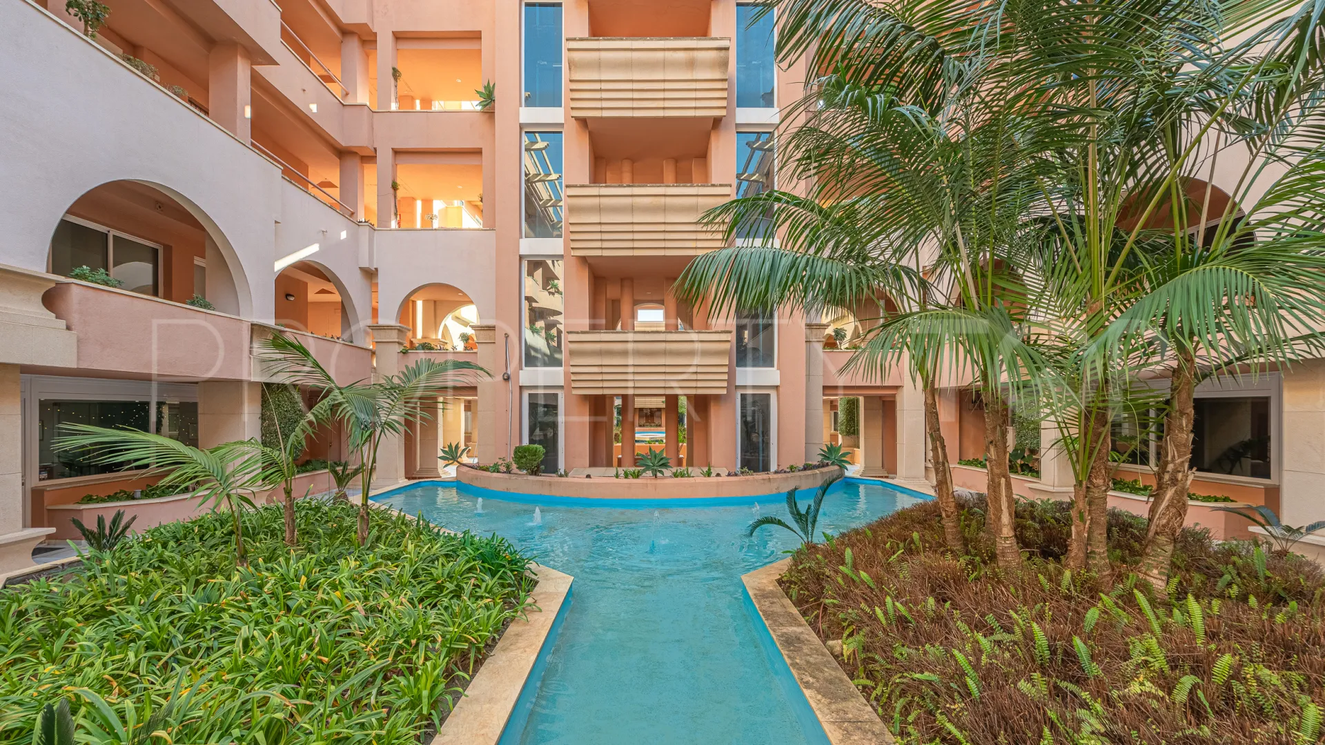 Magna Marbella, apartamento en venta