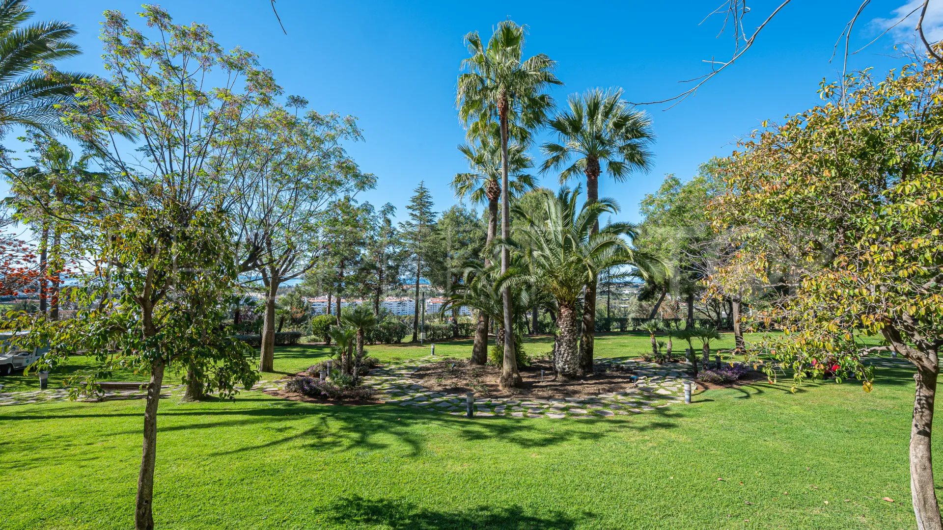 Magna Marbella, apartamento en venta