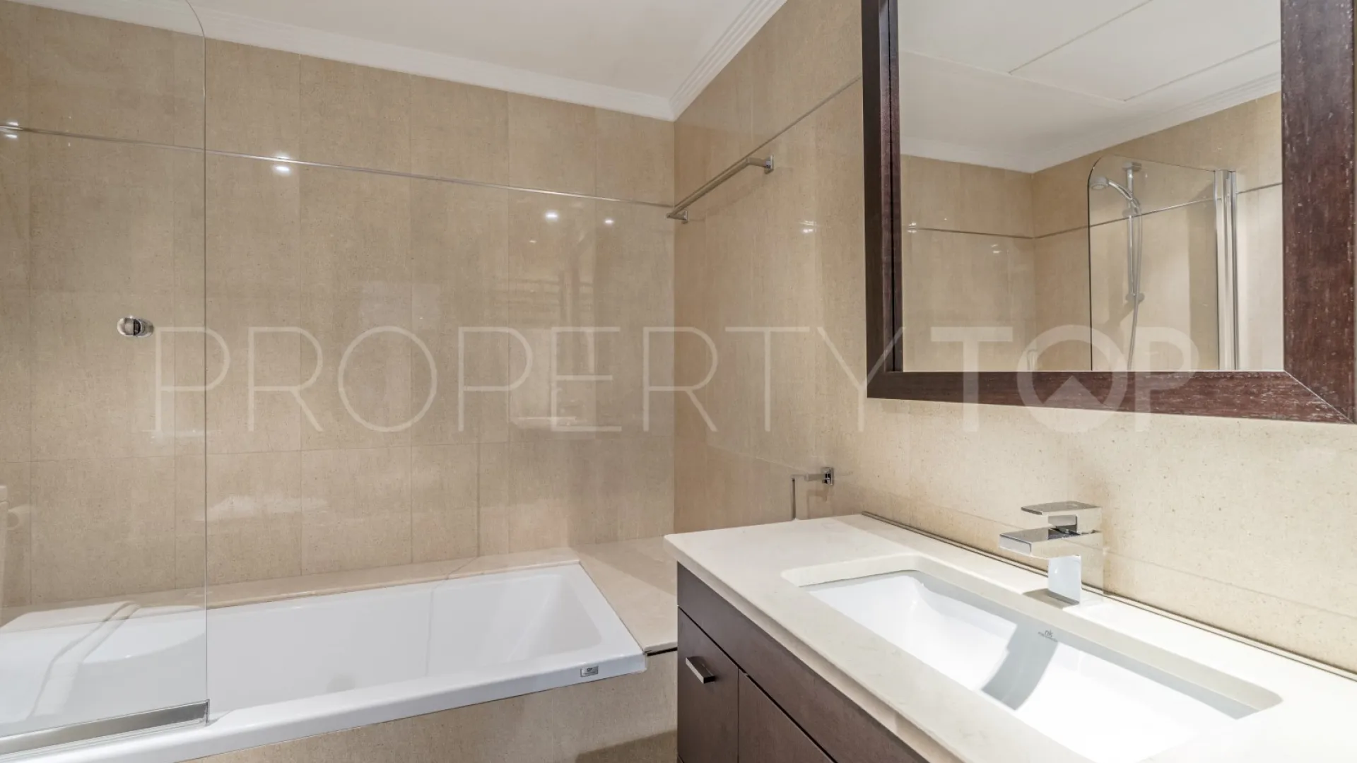 Magna Marbella, apartamento en venta