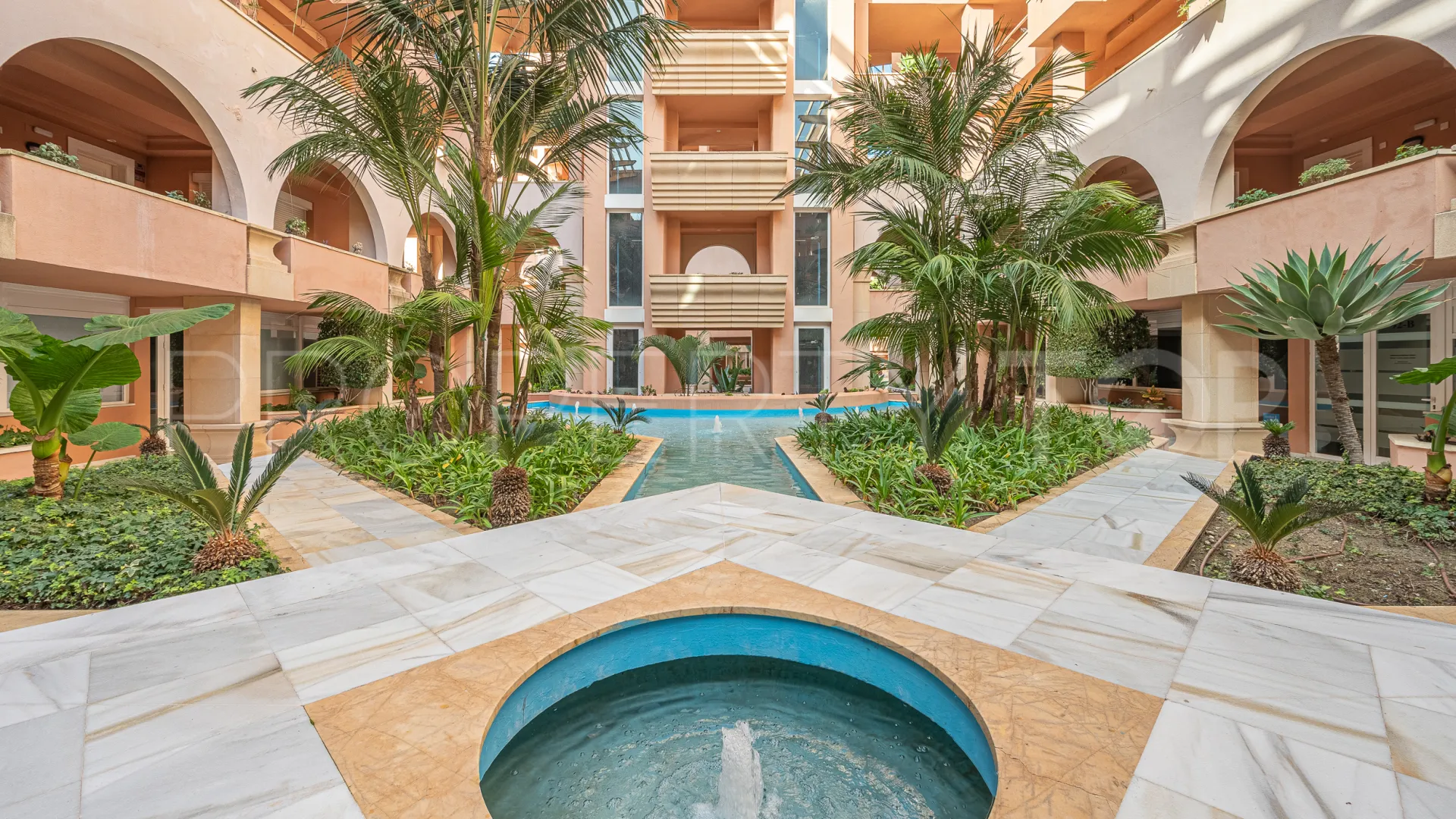 Magna Marbella, apartamento en venta