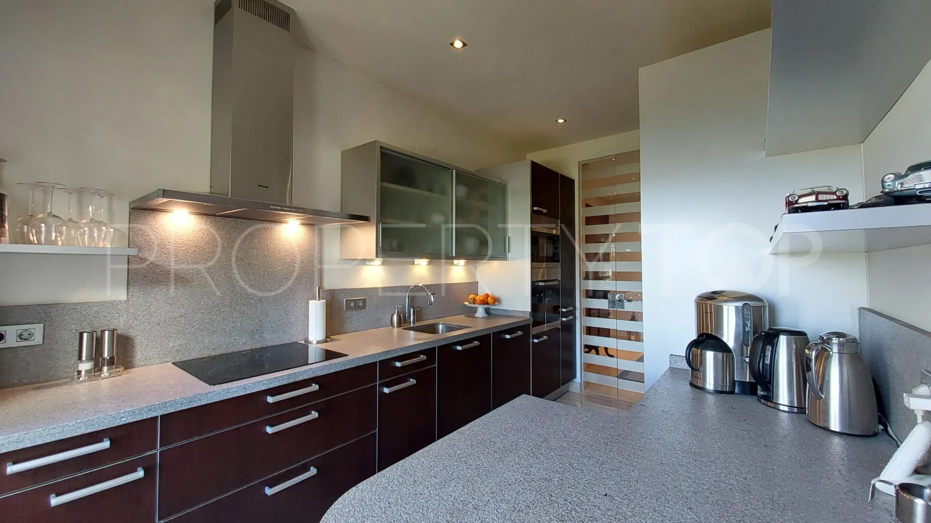 Apartamento planta baja con 2 dormitorios en venta en Mirador del Paraiso