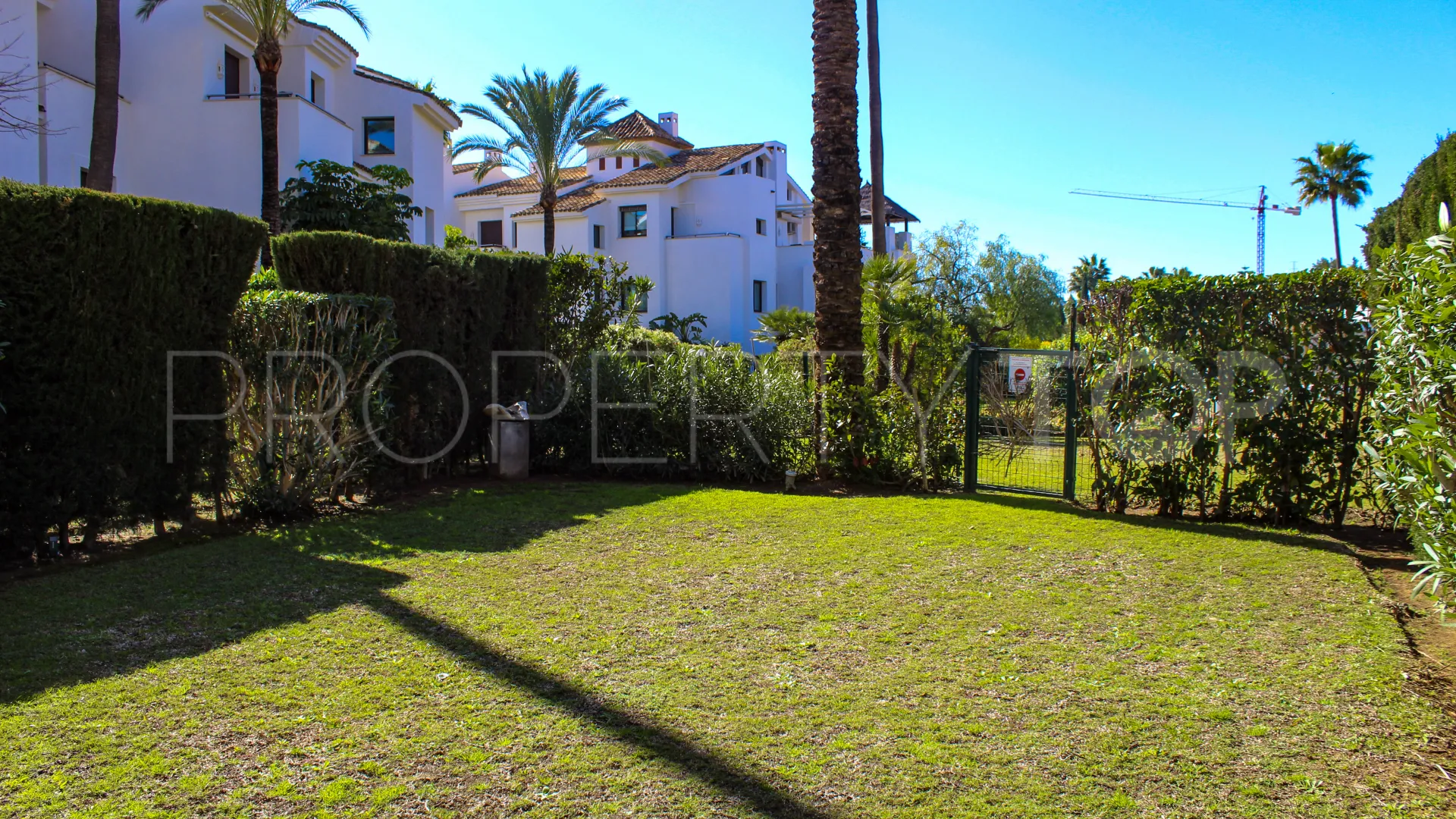 Apartamento planta baja con 2 dormitorios en venta en Mirador del Paraiso