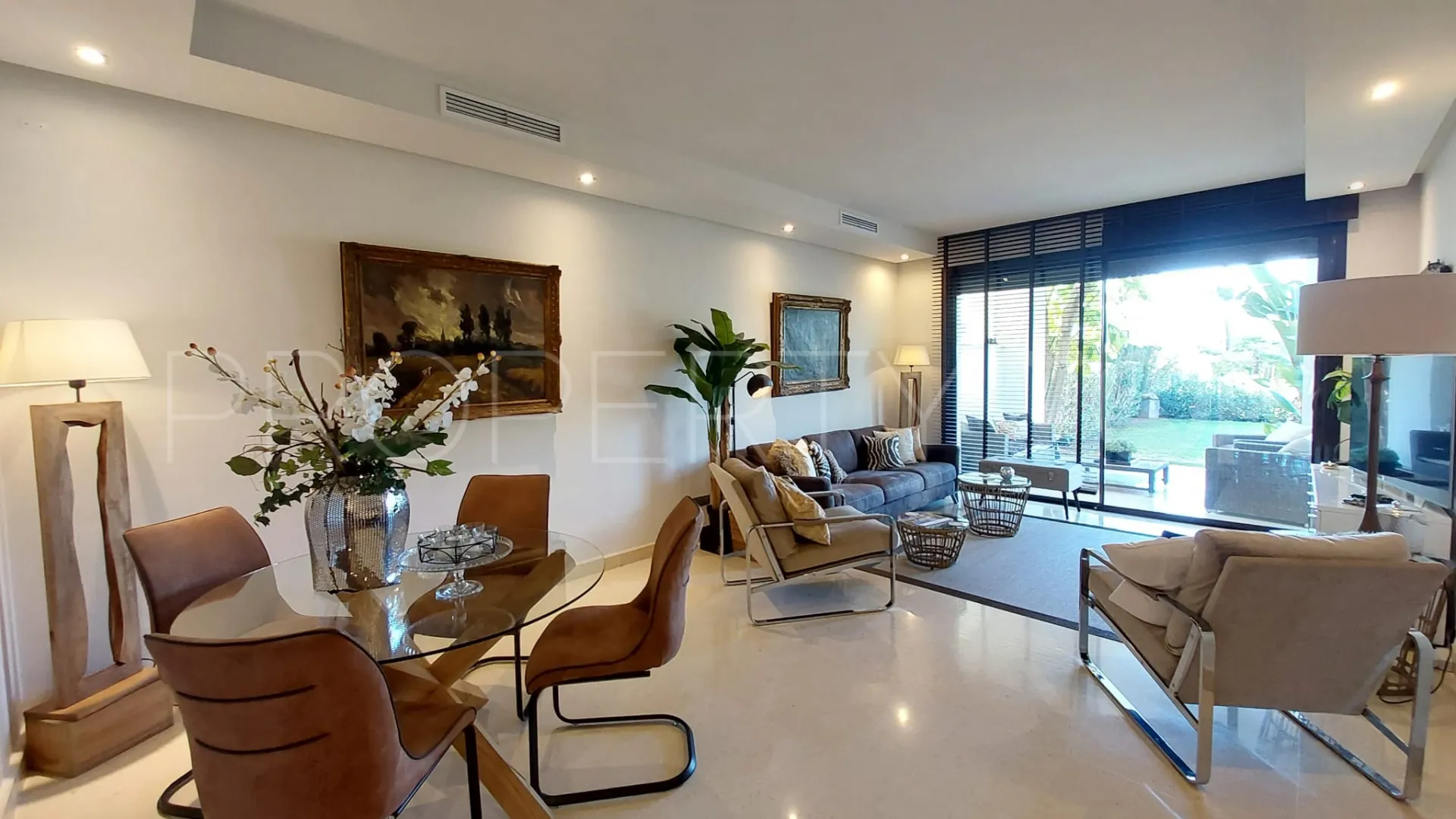 Apartamento planta baja con 2 dormitorios en venta en Mirador del Paraiso