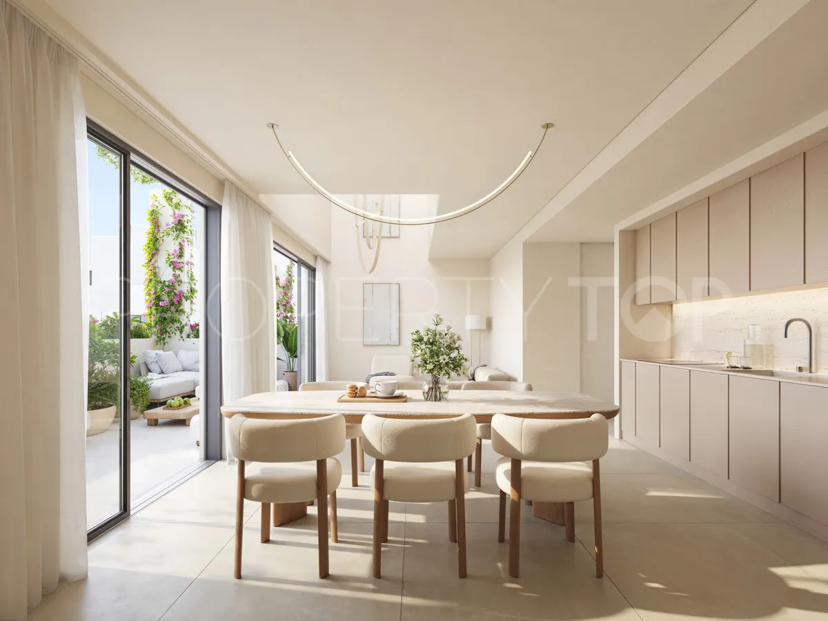 Apartamento planta baja en venta en Estepona Este con 2 dormitorios