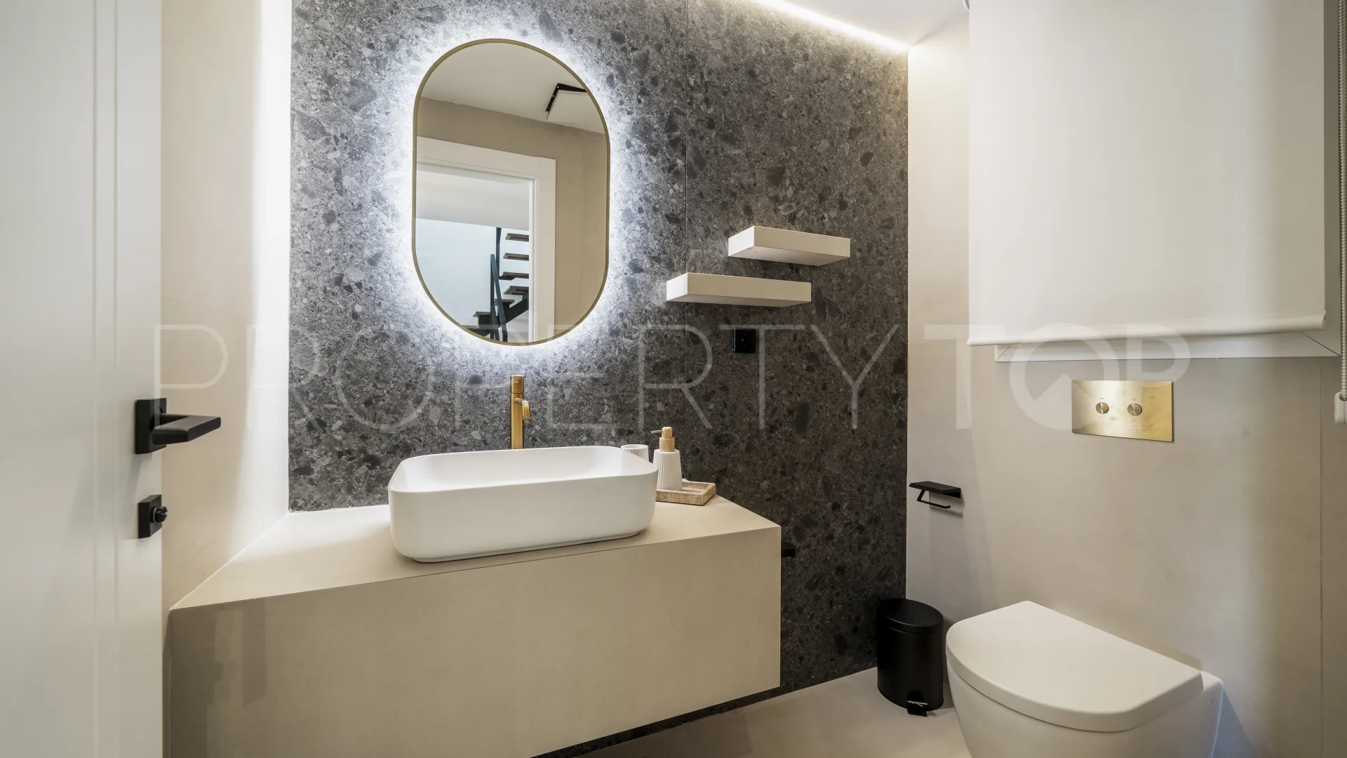For sale La Quinta town house