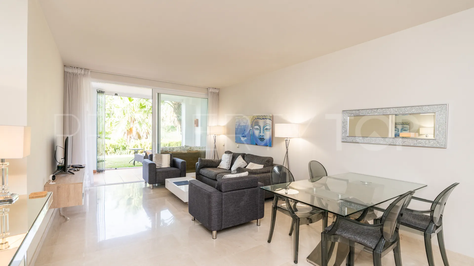Alcazaba Lagoon, apartamento planta baja en venta