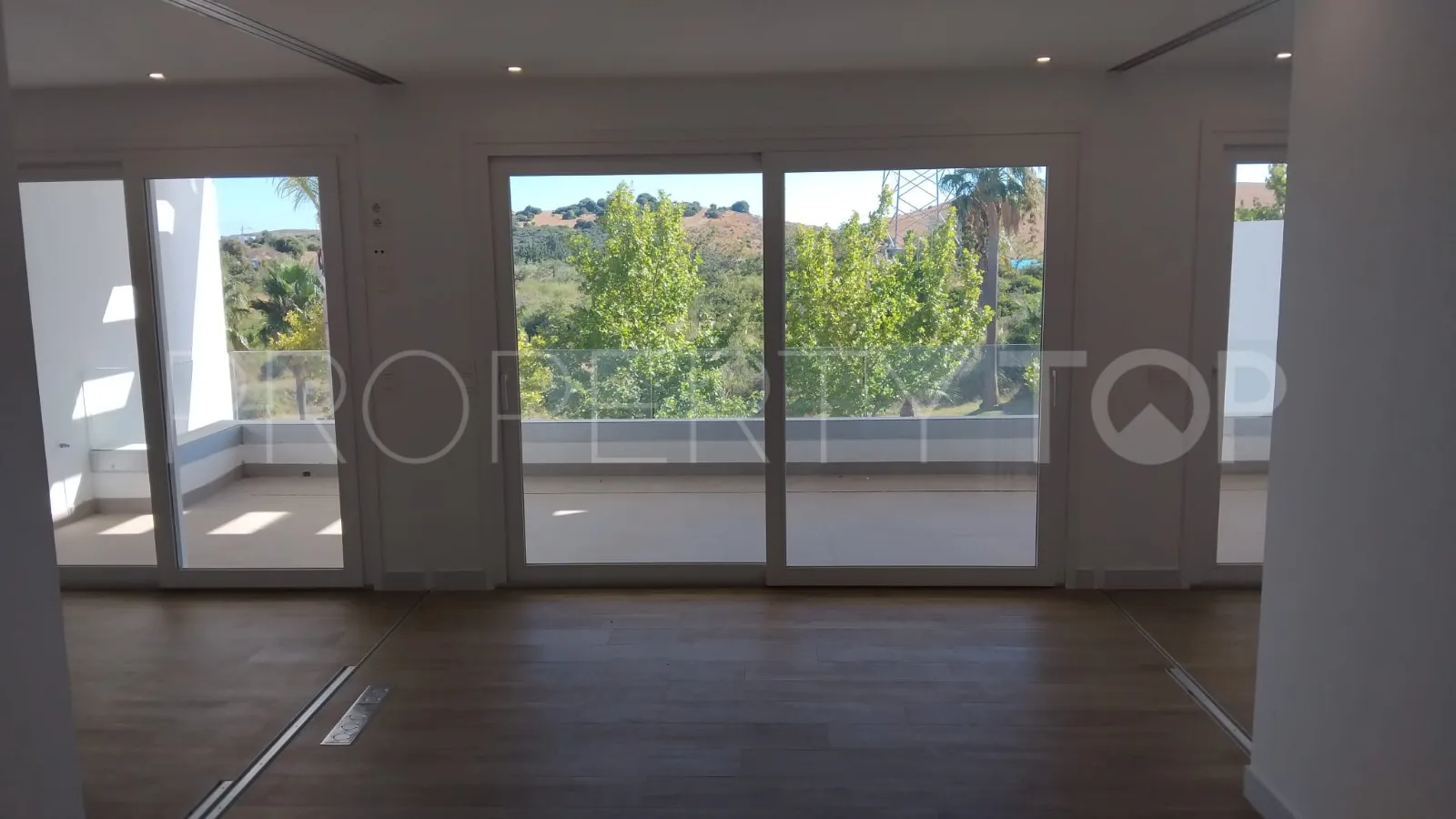 For sale Alcazaba Lagoon 2 bedrooms apartment