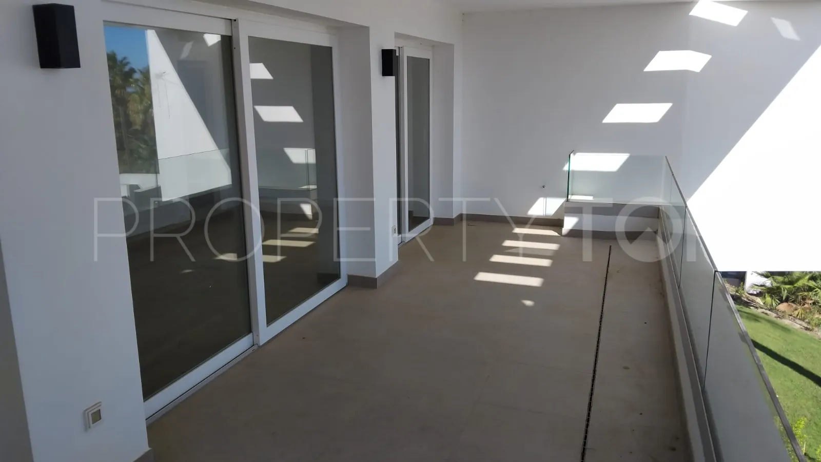 For sale Alcazaba Lagoon 2 bedrooms apartment
