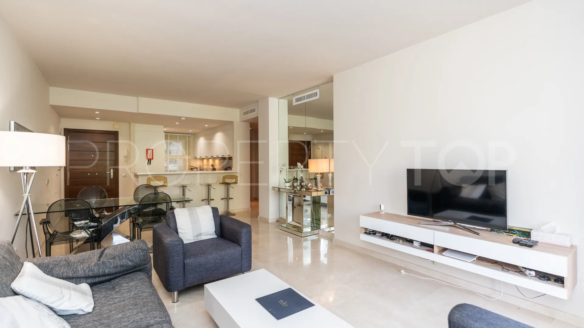 Alcazaba Lagoon, apartamento planta baja en venta