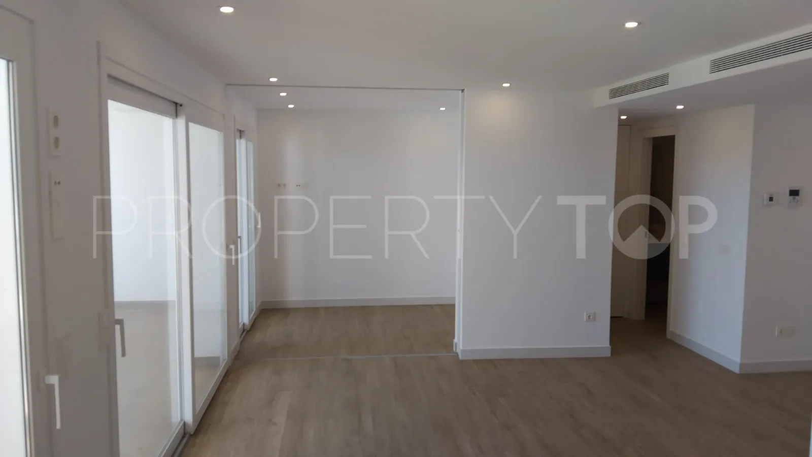 For sale Alcazaba Lagoon 2 bedrooms apartment