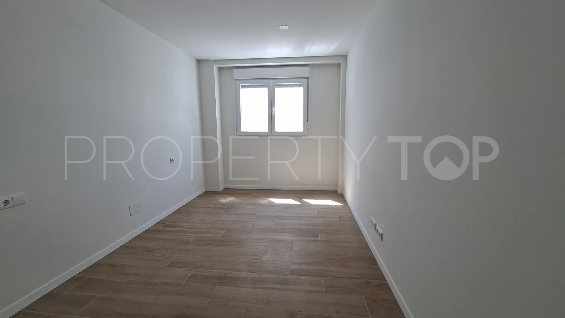 Buy Guadaiza apartment