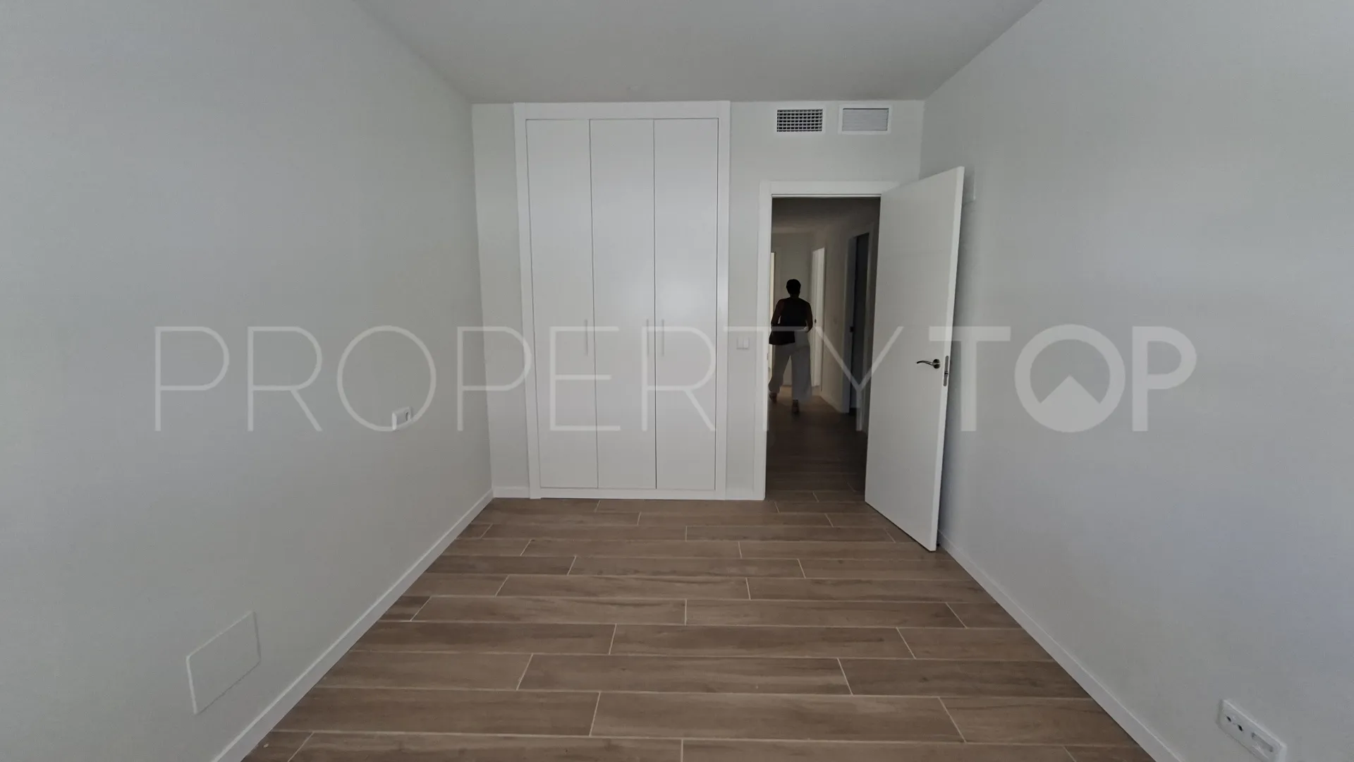 Buy Guadaiza apartment