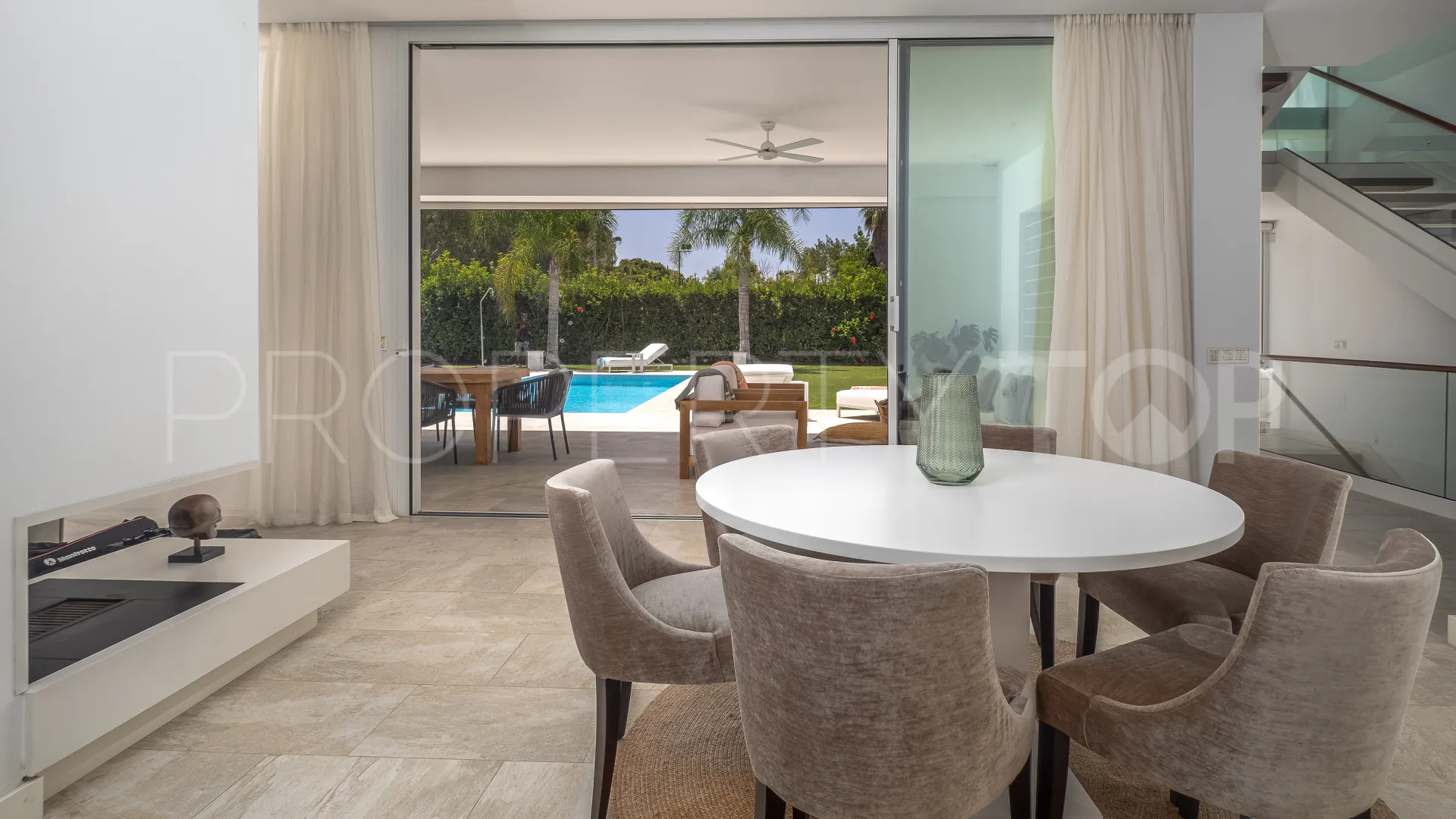 4 bedrooms villa for sale in Casasola