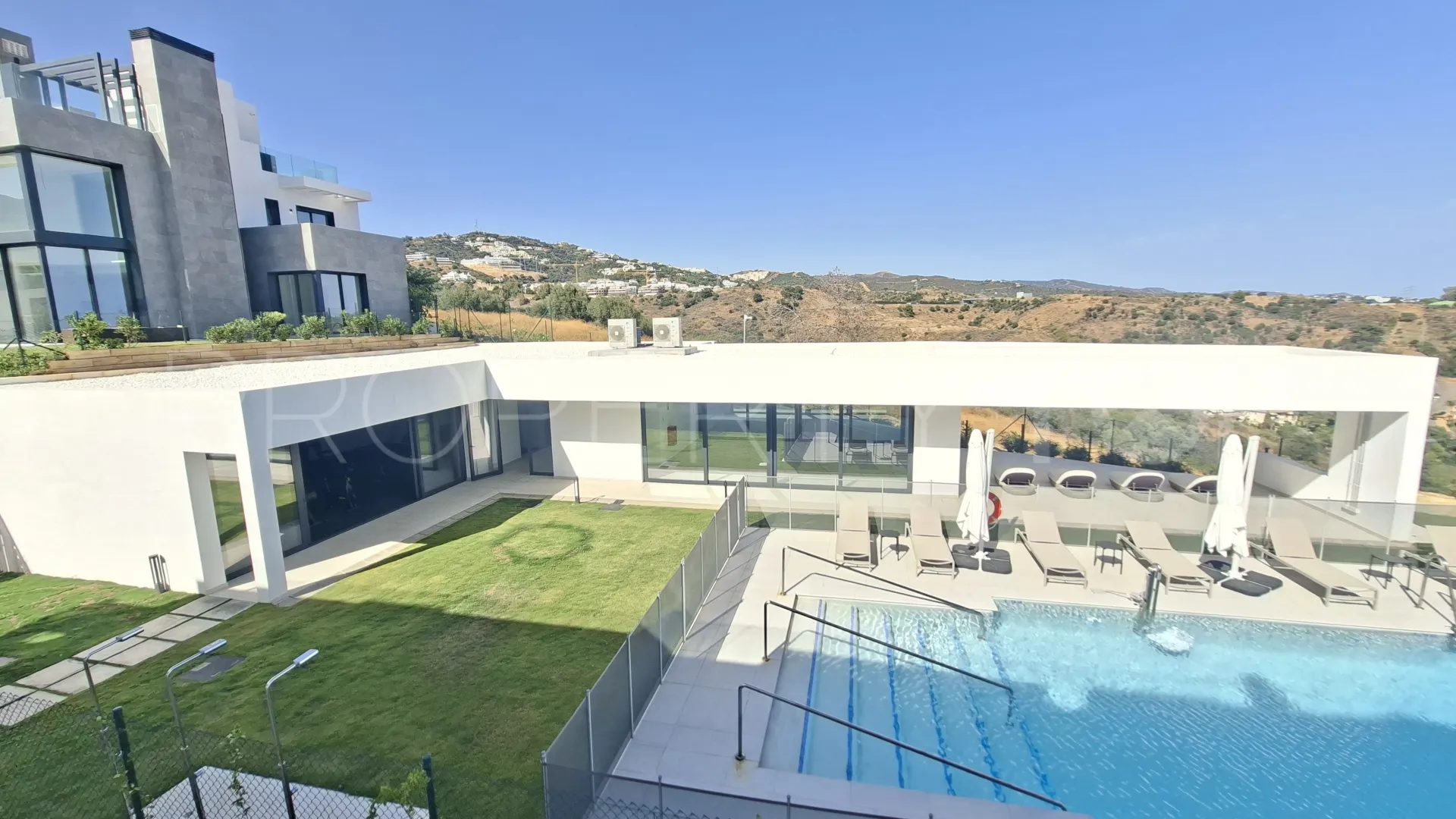For sale Rio Real town house