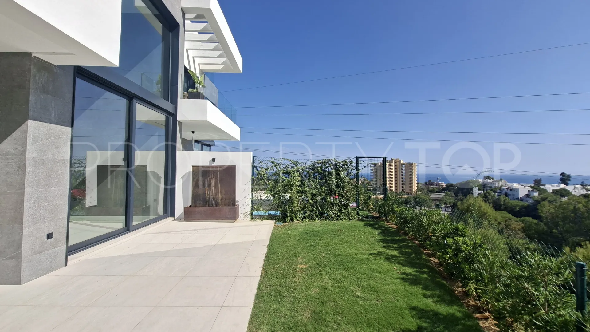 For sale Rio Real town house
