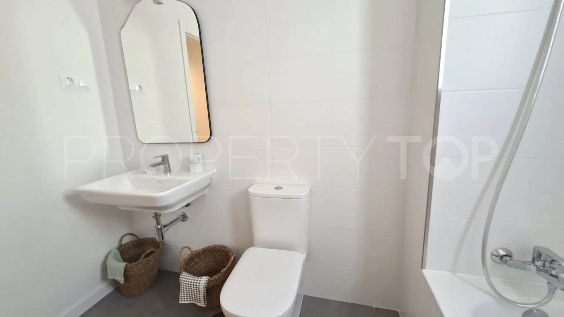 Apartment for sale in Valle Romano with 3 bedrooms