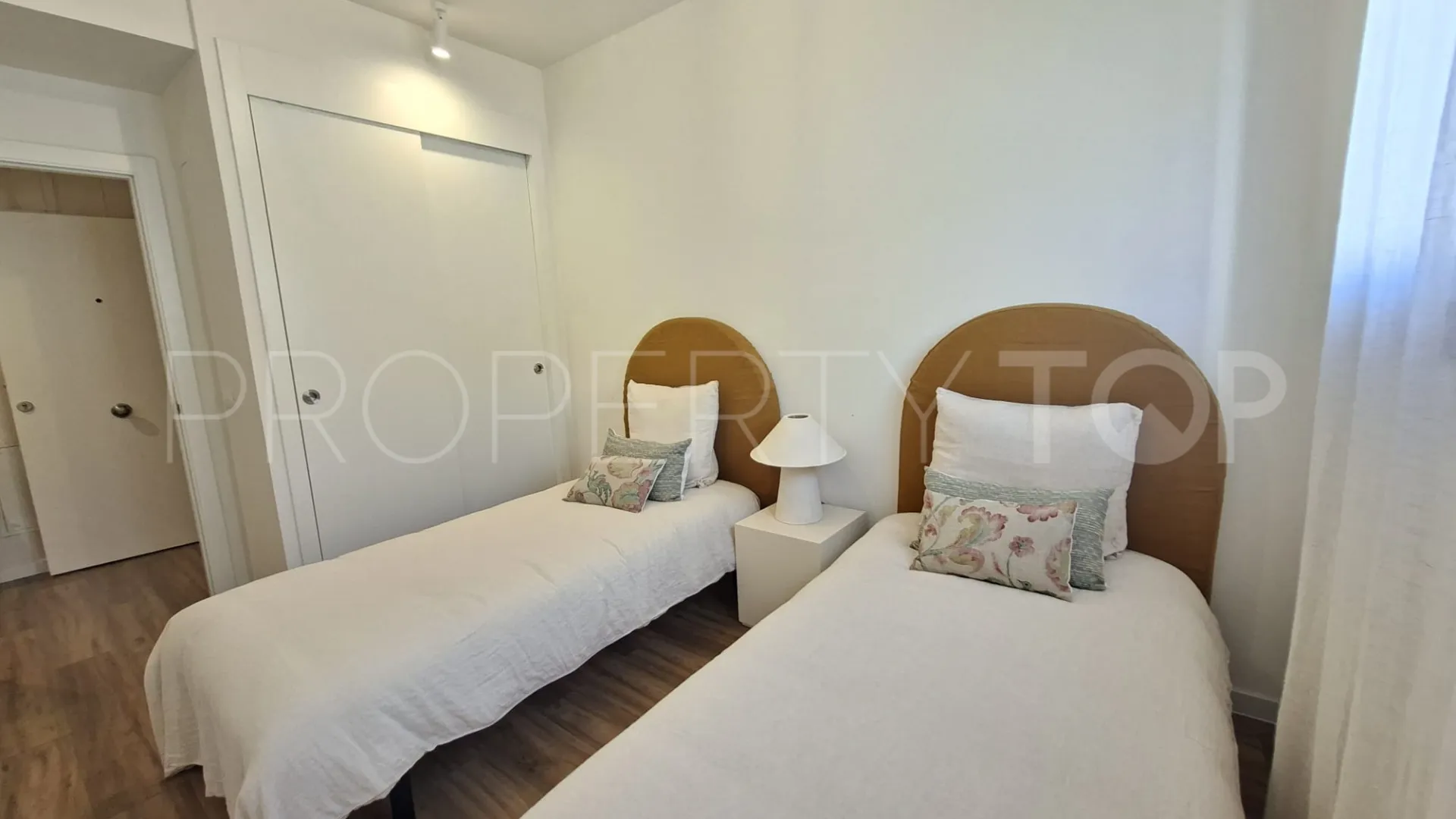 Apartment for sale in Valle Romano with 3 bedrooms