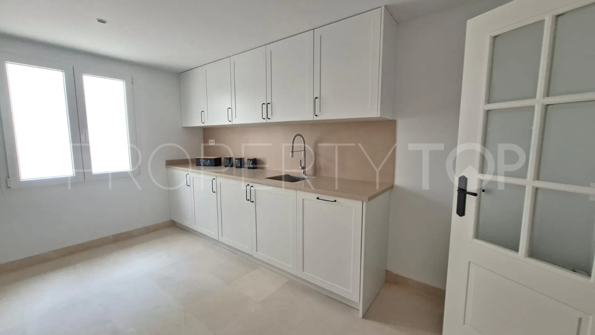 Apartamento en venta en Aloha