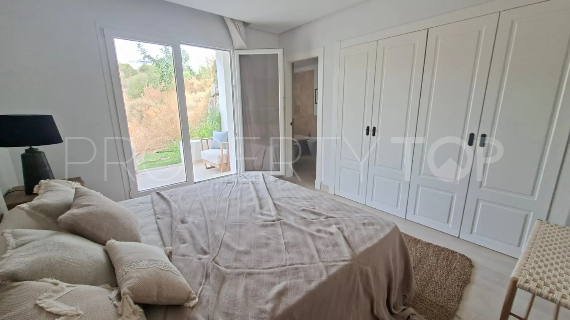 Apartamento en venta en Aloha