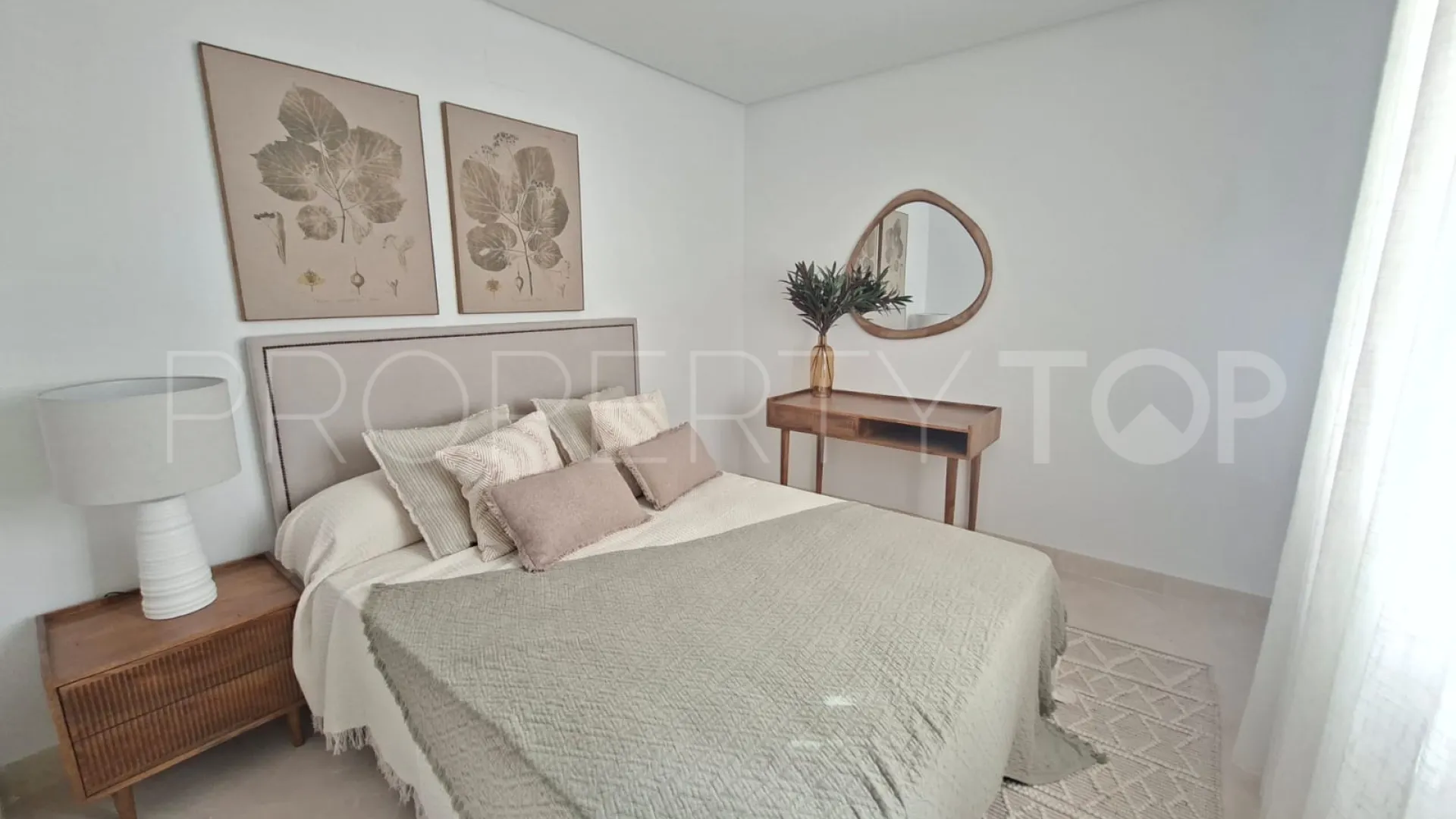 Apartamento en venta en Aloha