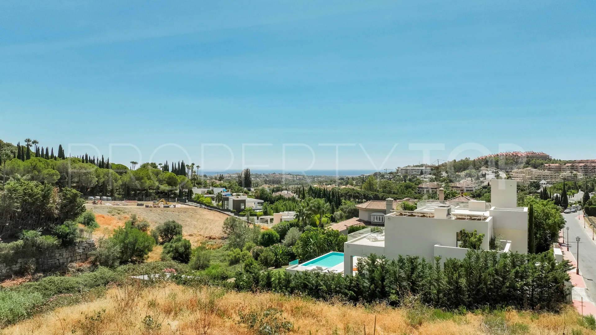 Nueva Andalucia, parcela a la venta