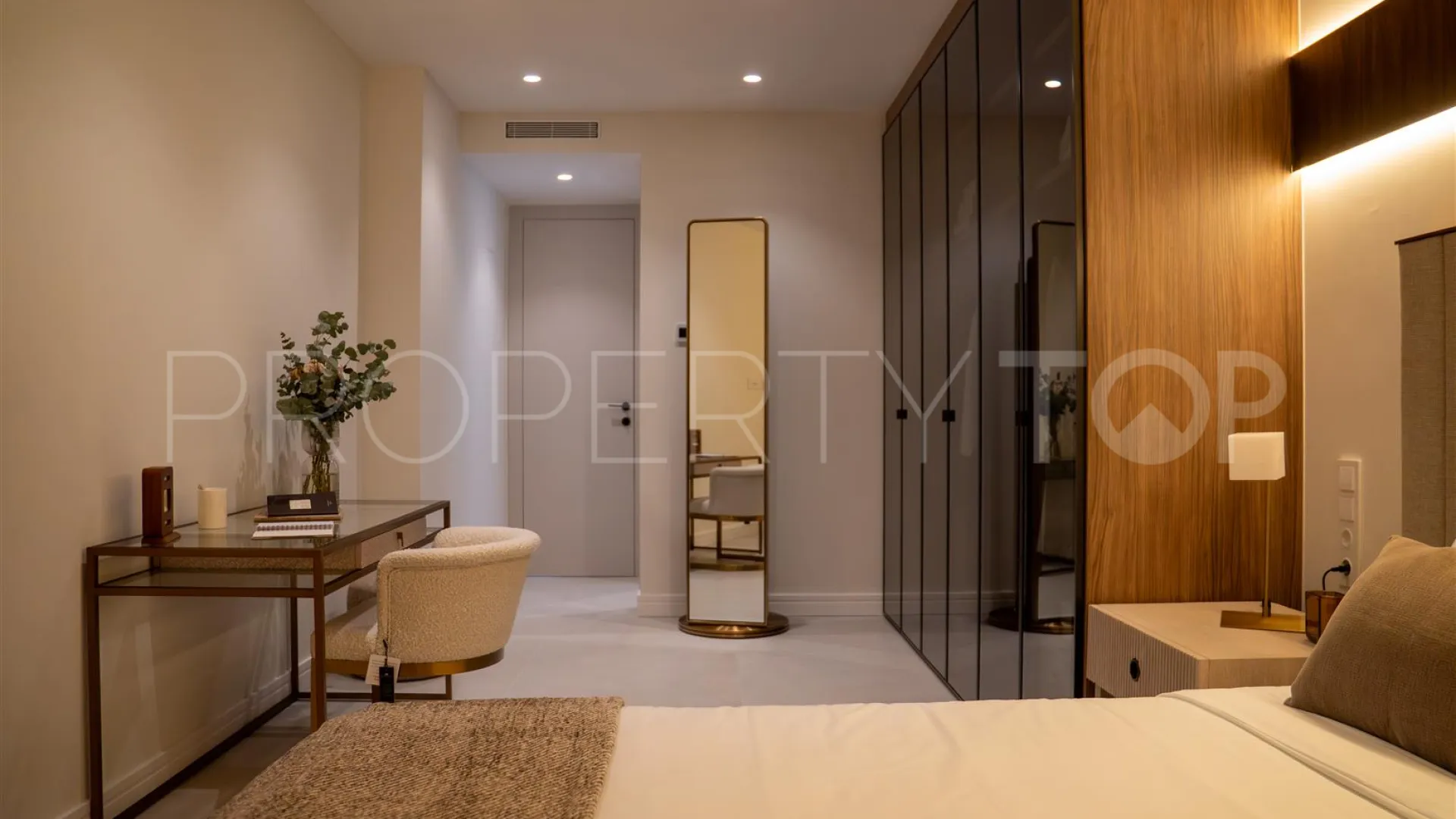3 bedrooms New Golden Mile apartment for sale