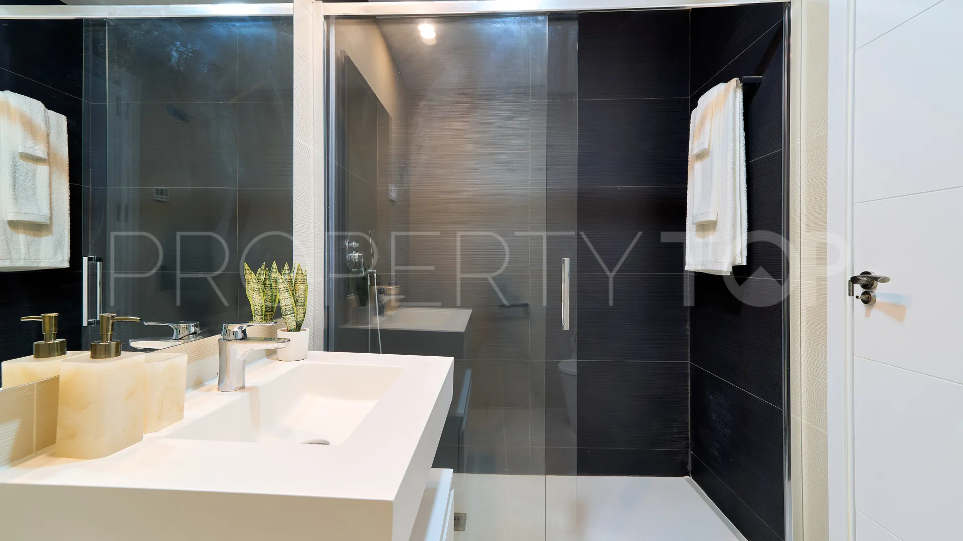 For sale New Golden Mile 2 bedrooms ground floor apartment