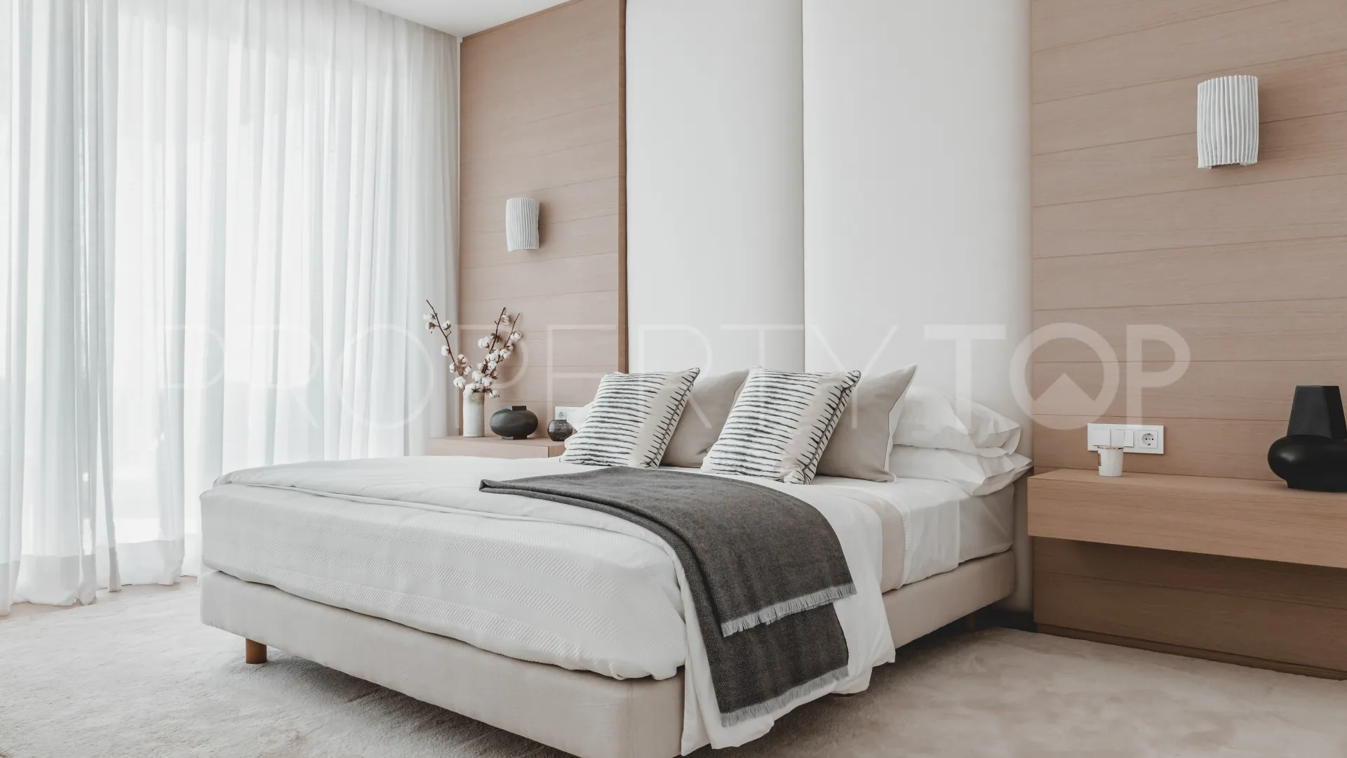 Apartamento en venta con 4 dormitorios en Marbella Club Hills