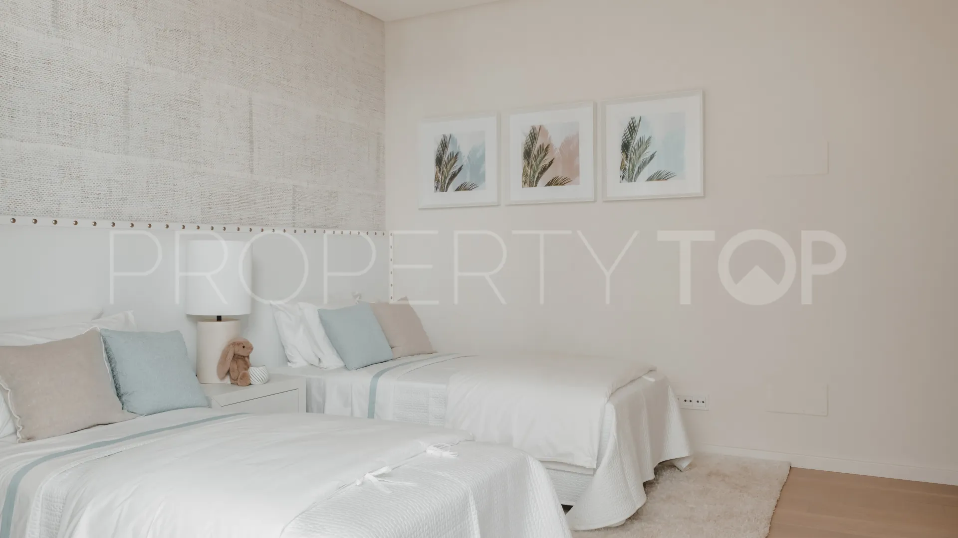 Apartamento en venta con 4 dormitorios en Marbella Club Hills