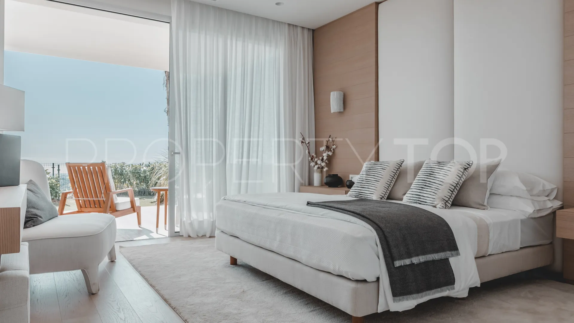 Apartamento en venta con 4 dormitorios en Marbella Club Hills
