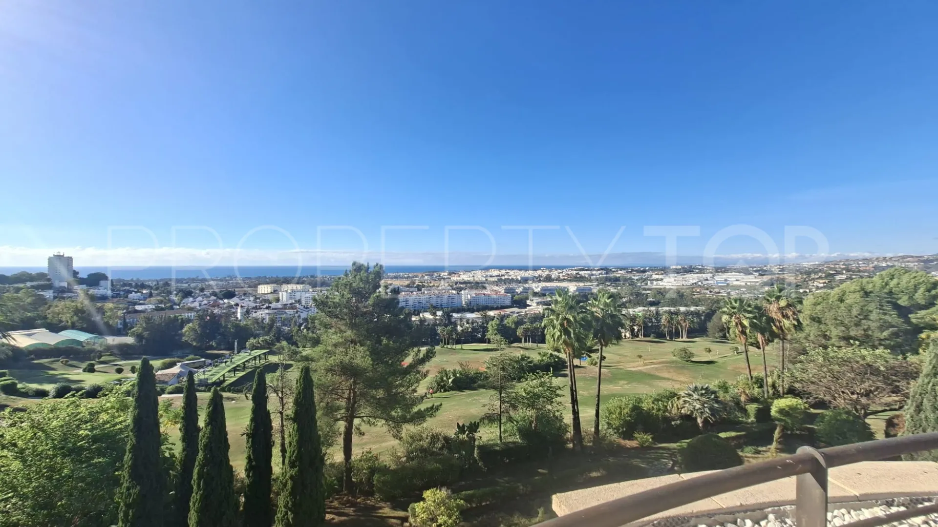 5 bedrooms apartment for sale in Magna Marbella