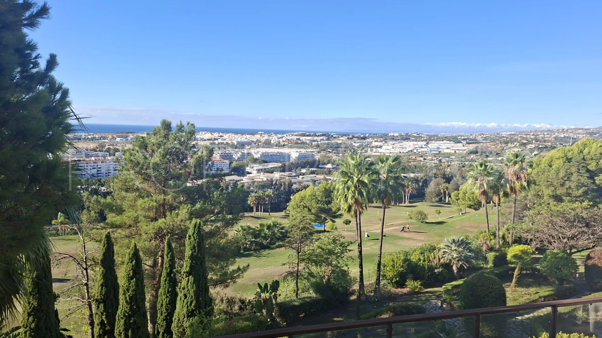 5 bedrooms apartment for sale in Magna Marbella