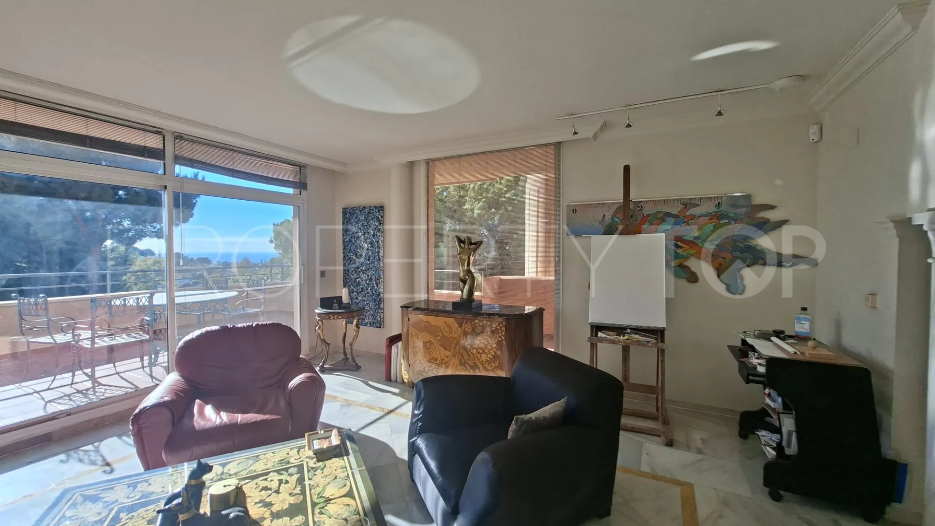 5 bedrooms apartment for sale in Magna Marbella