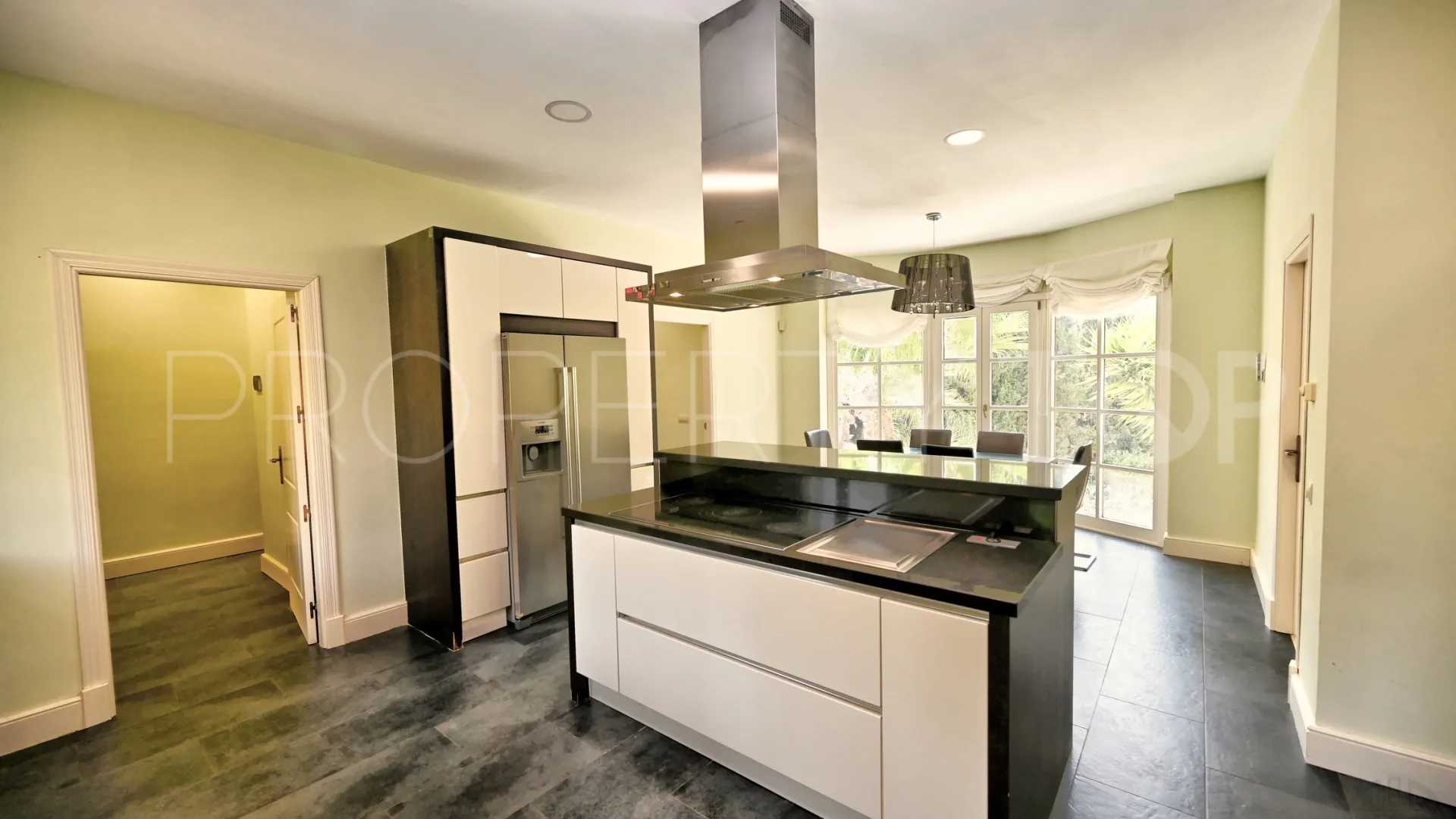 Villa with 6 bedrooms for sale in Sotogrande
