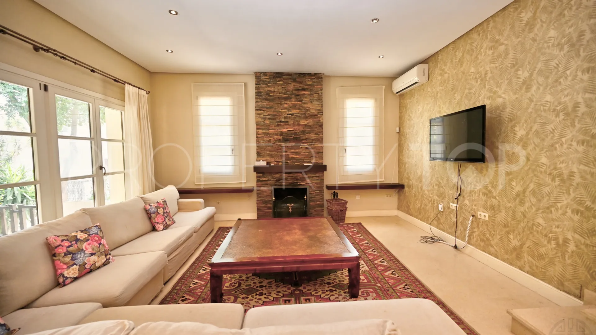 Villa with 6 bedrooms for sale in Sotogrande