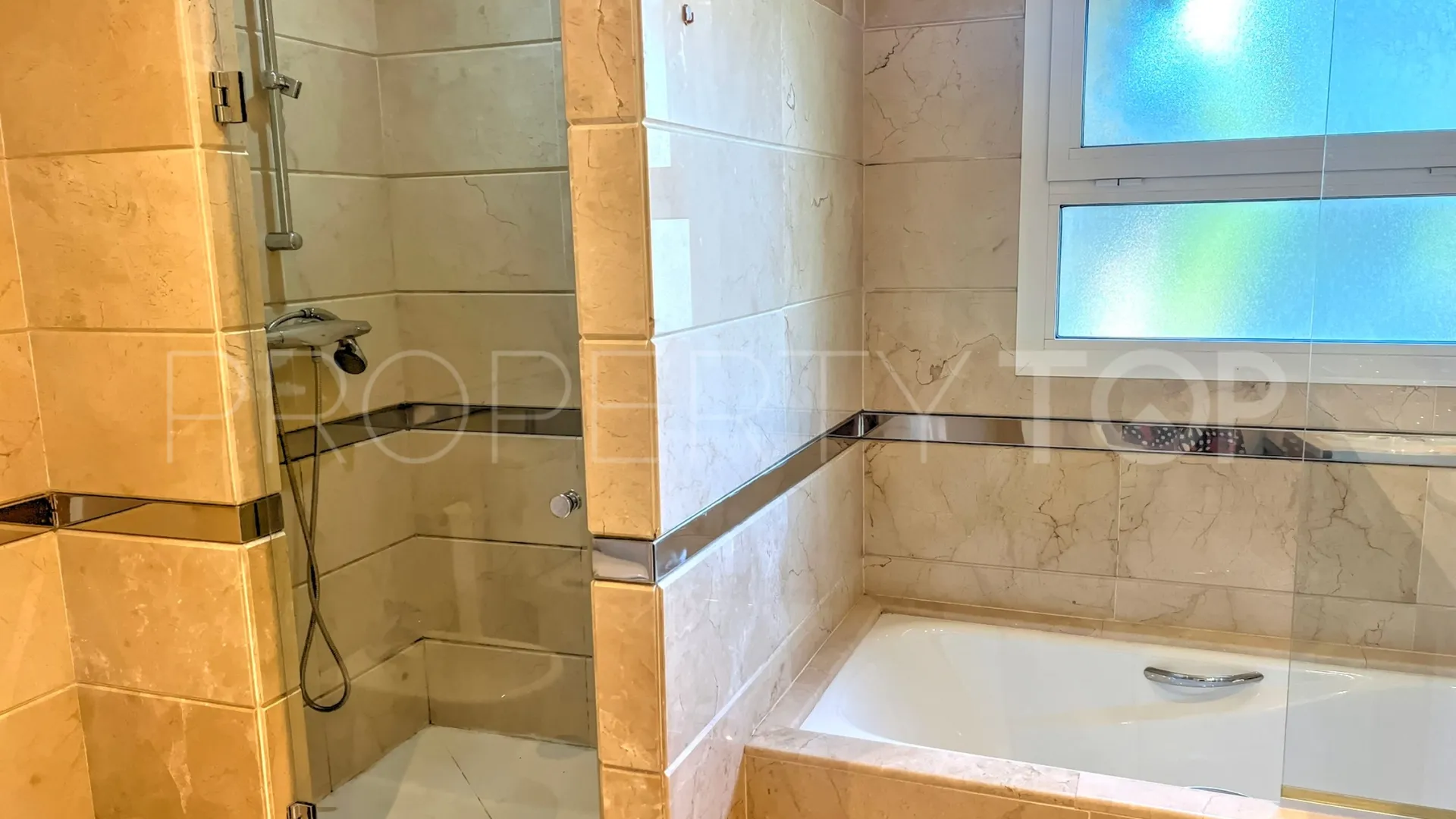 San Roque Club, apartamento en venta con 3 dormitorios